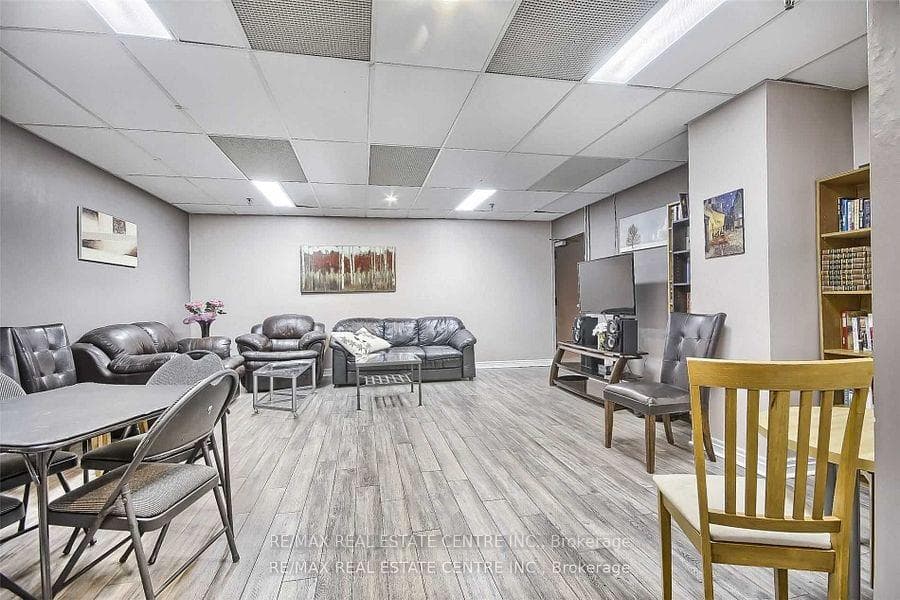 3621 Lakeshore Boulevard Unit 704/Ph4 photo 13