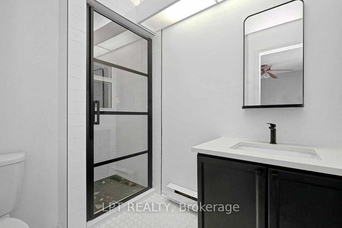 204 Briston Private Unit 30 photo 19