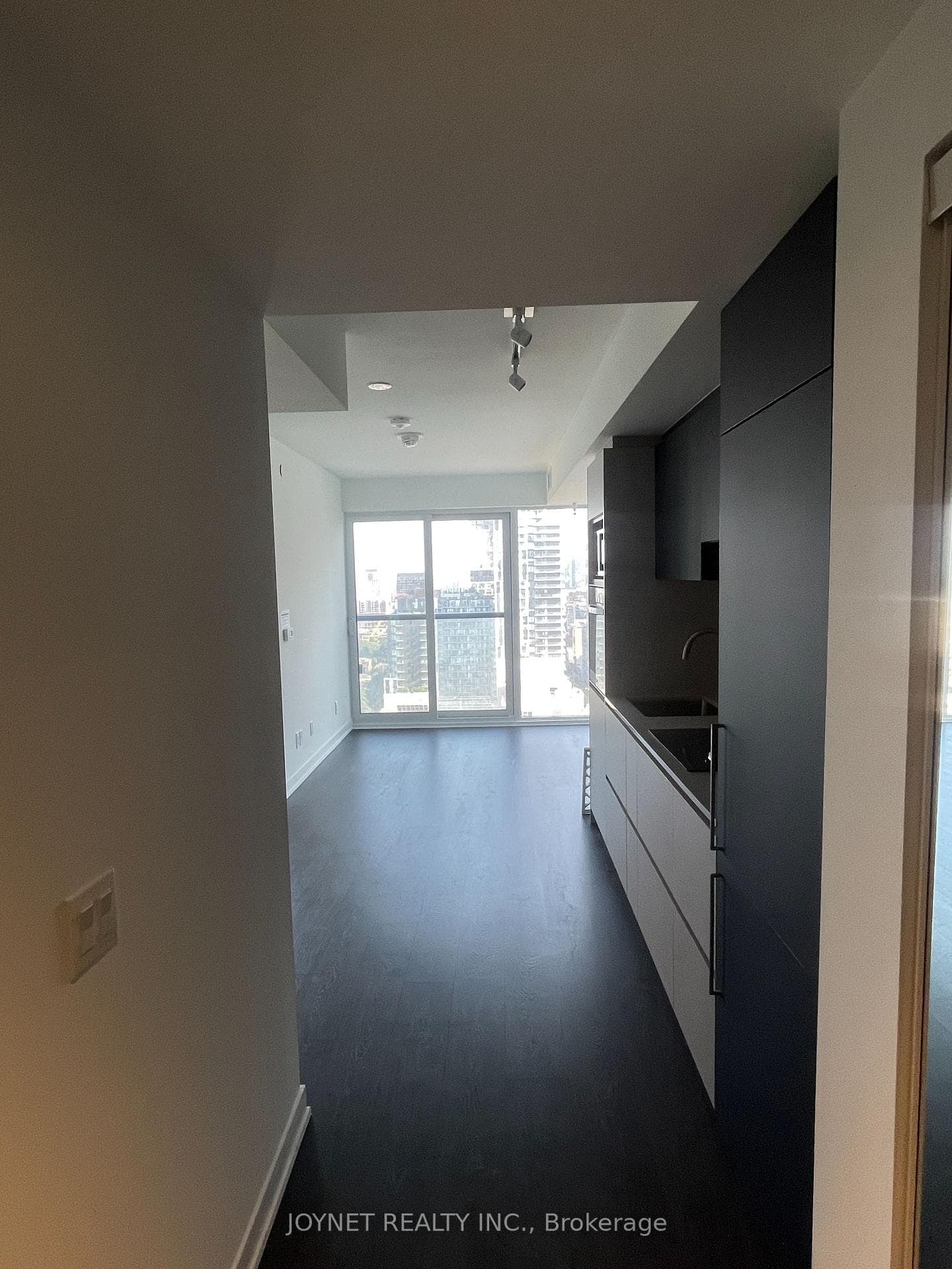 319 Jarvis Street Unit 2216 photo 1