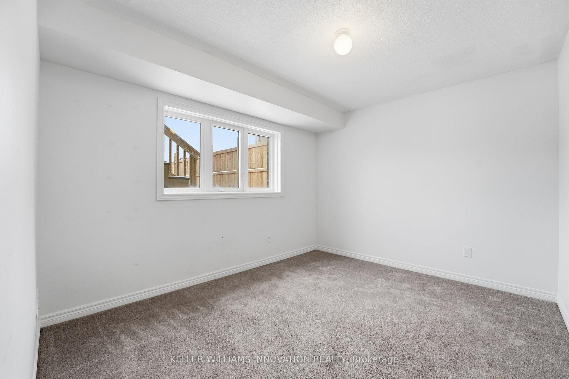 415 Krotz Street photo 17