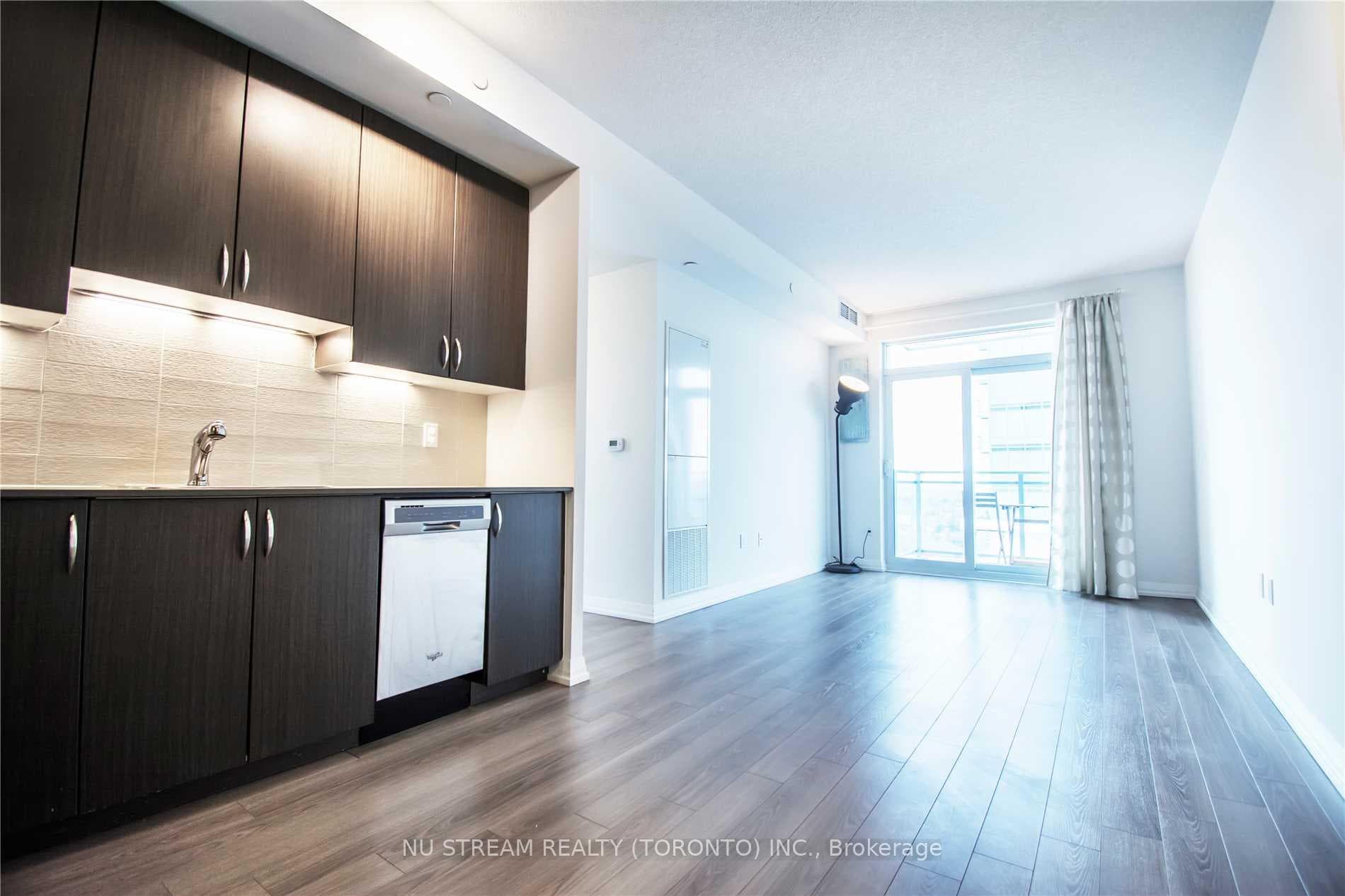 55 Ann O'reilly Road Unit 1911 photo 10