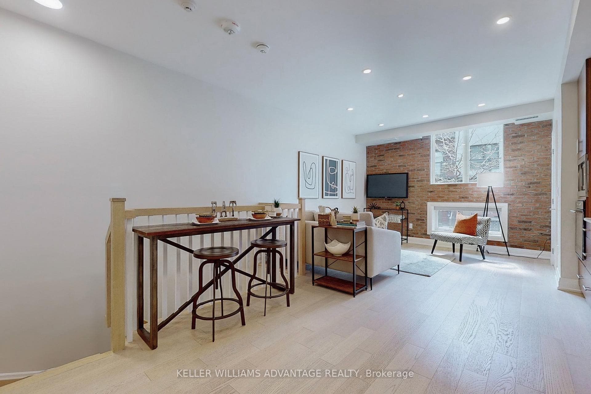 175 Jones Avenue Unit 13 photo 6