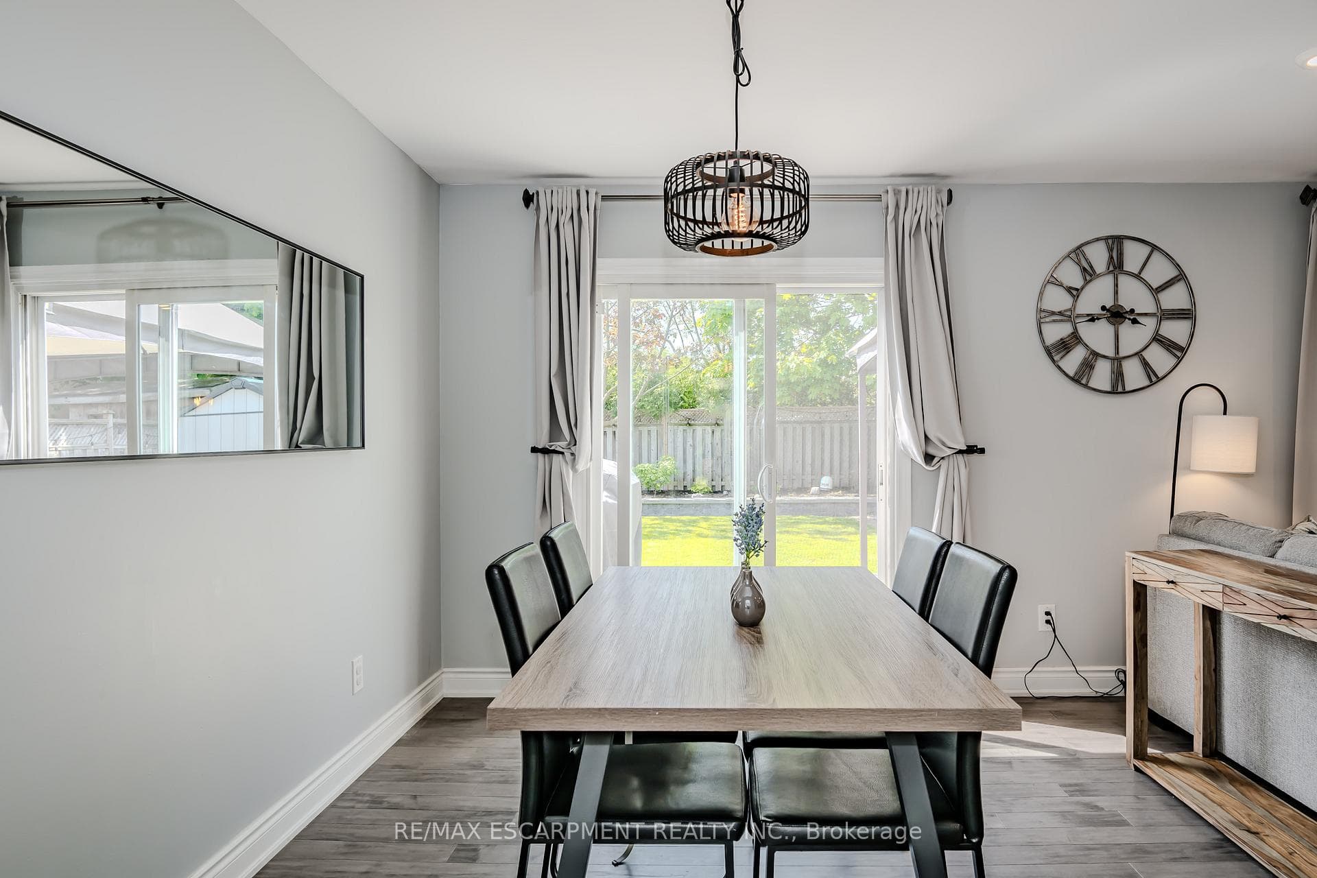 1049 Havendale Boulevard photo 11