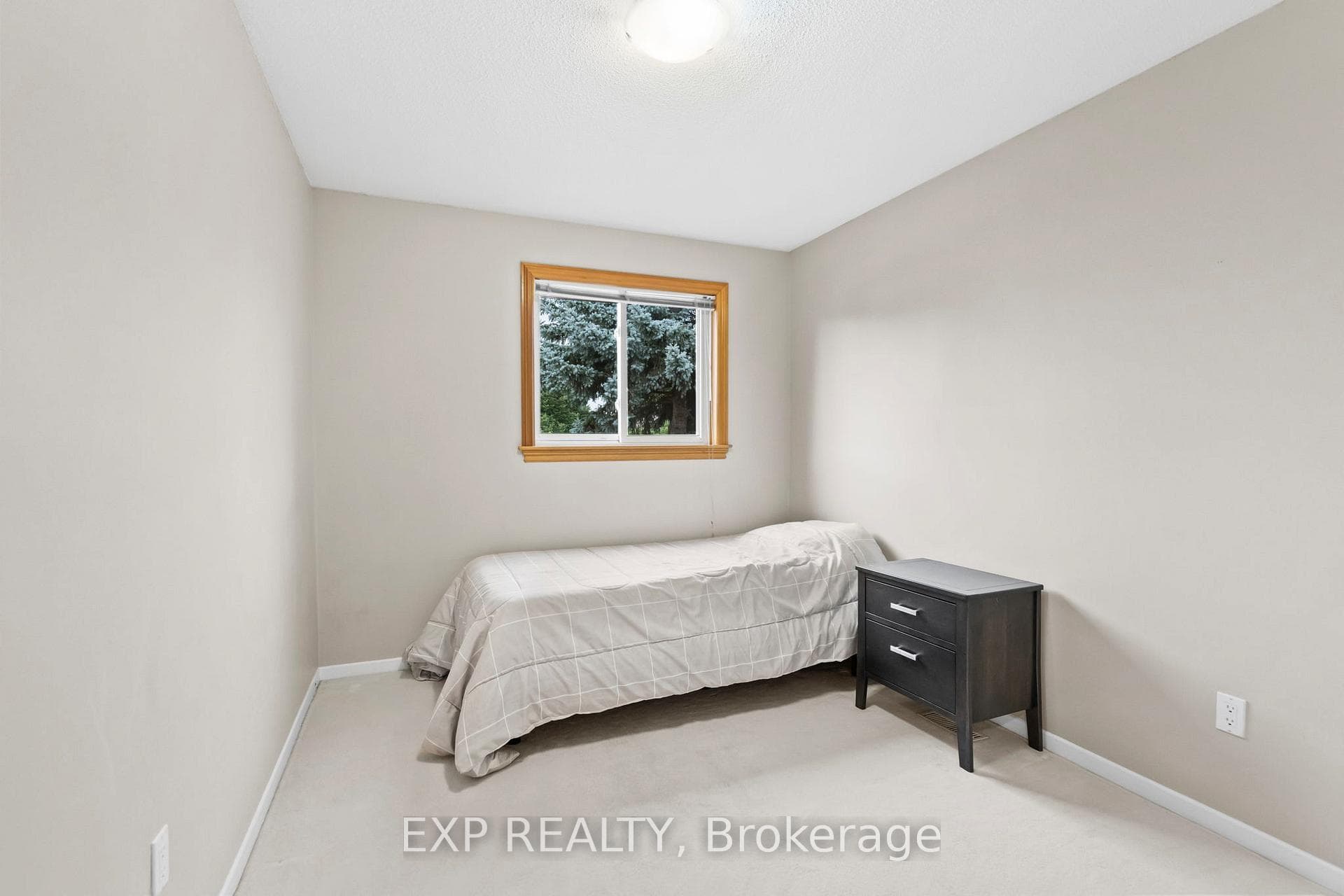 25 Lilac Avenue photo 30