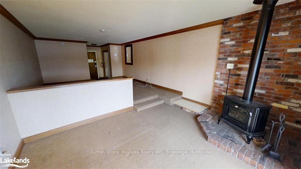 1235 DEERHURST Drive Unit 302 photo 1