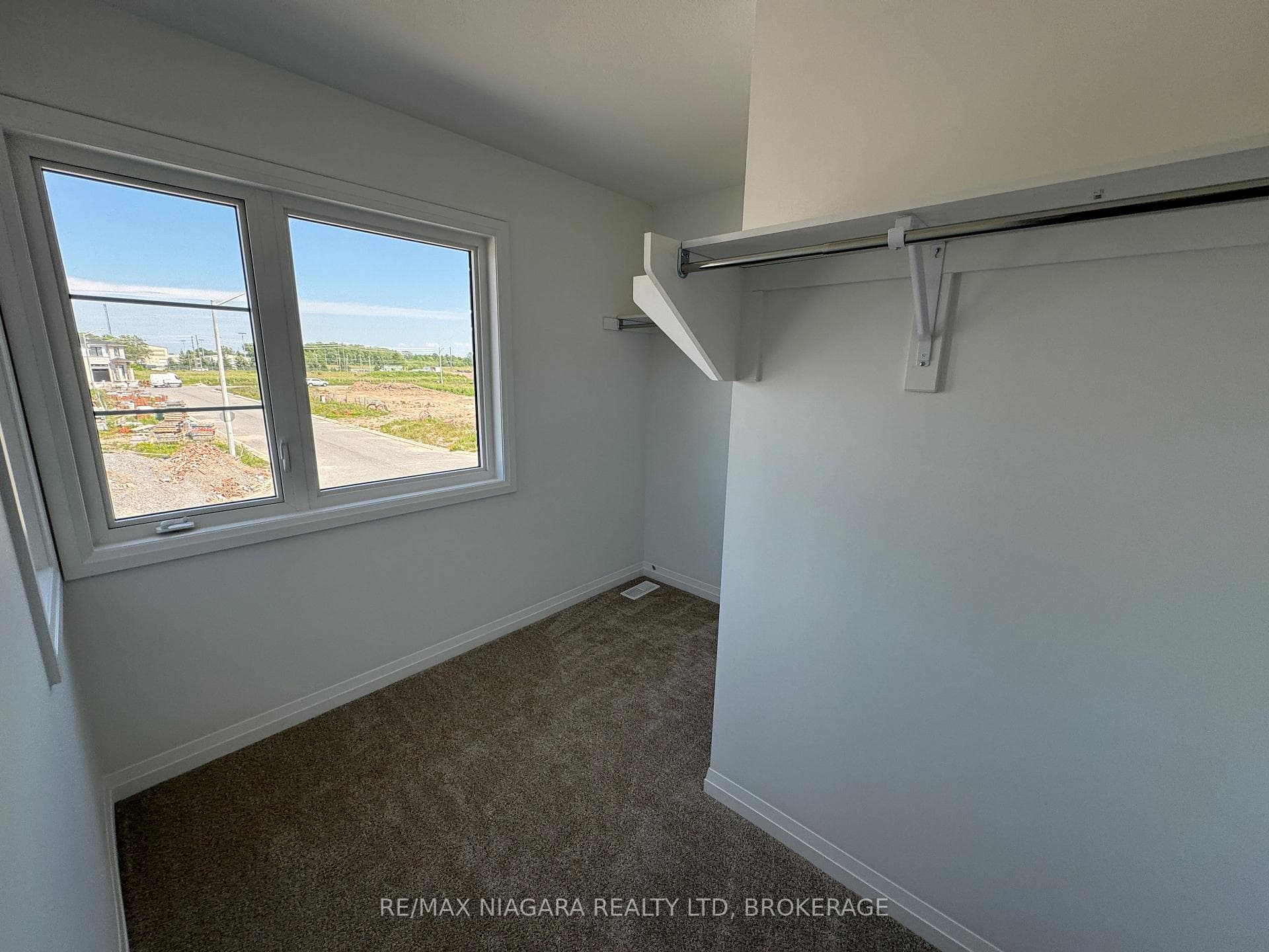 7401 Marvel Drive photo 6