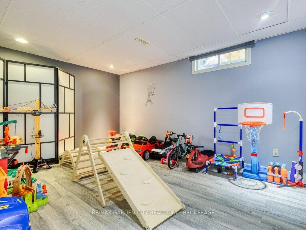20 CONSIGLIA Drive photo 38