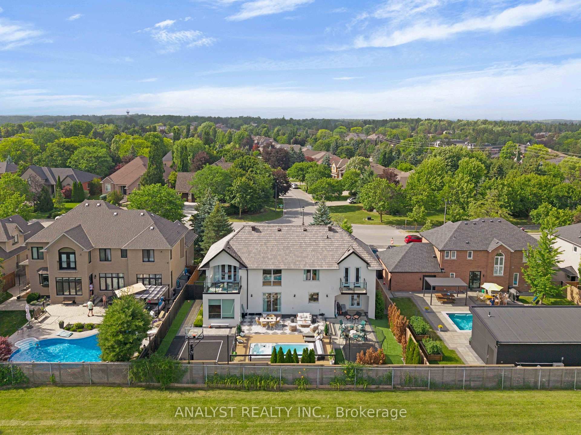 29 Bindertwine Boulevard photo 48