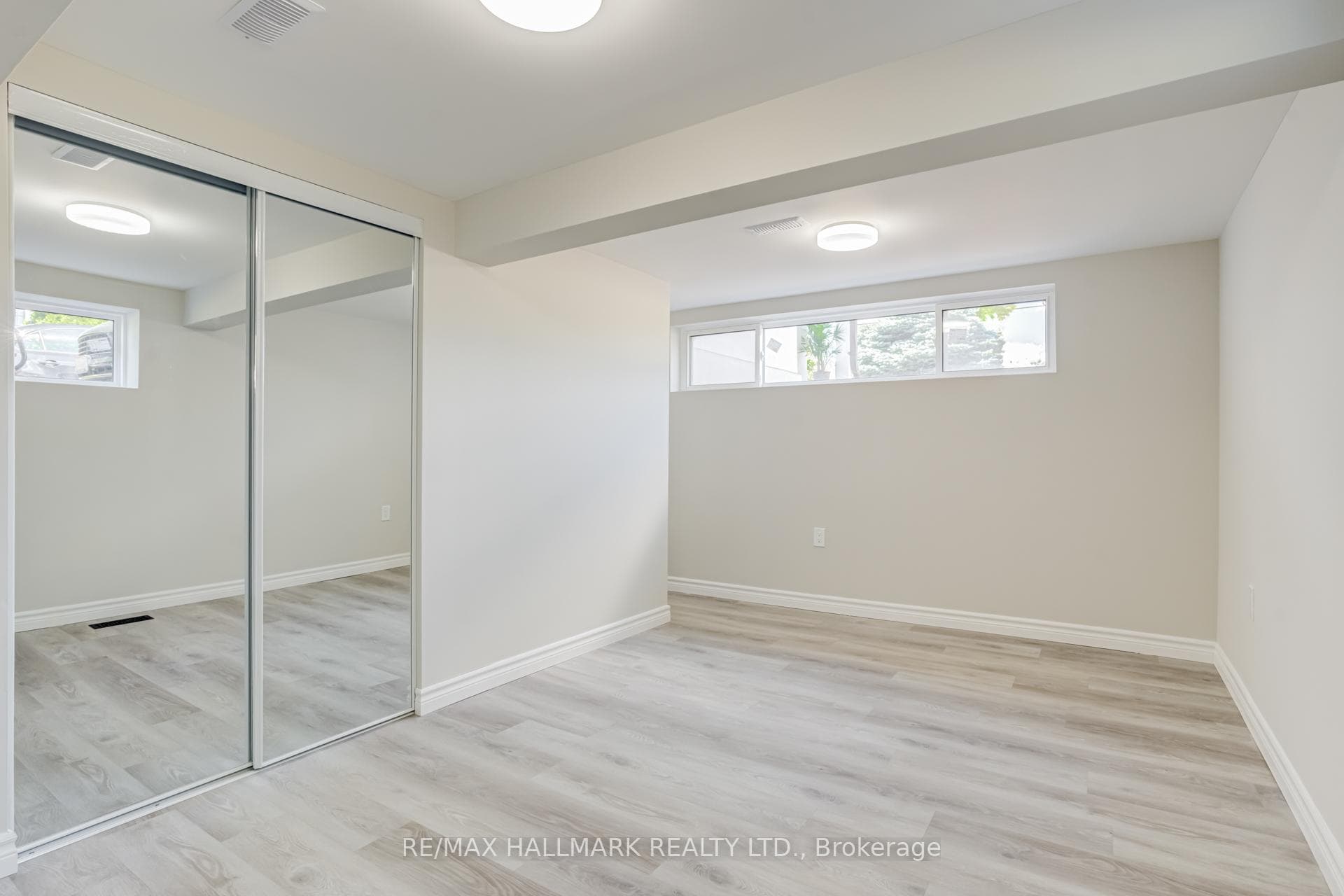 366 Wildwood Drive photo 24