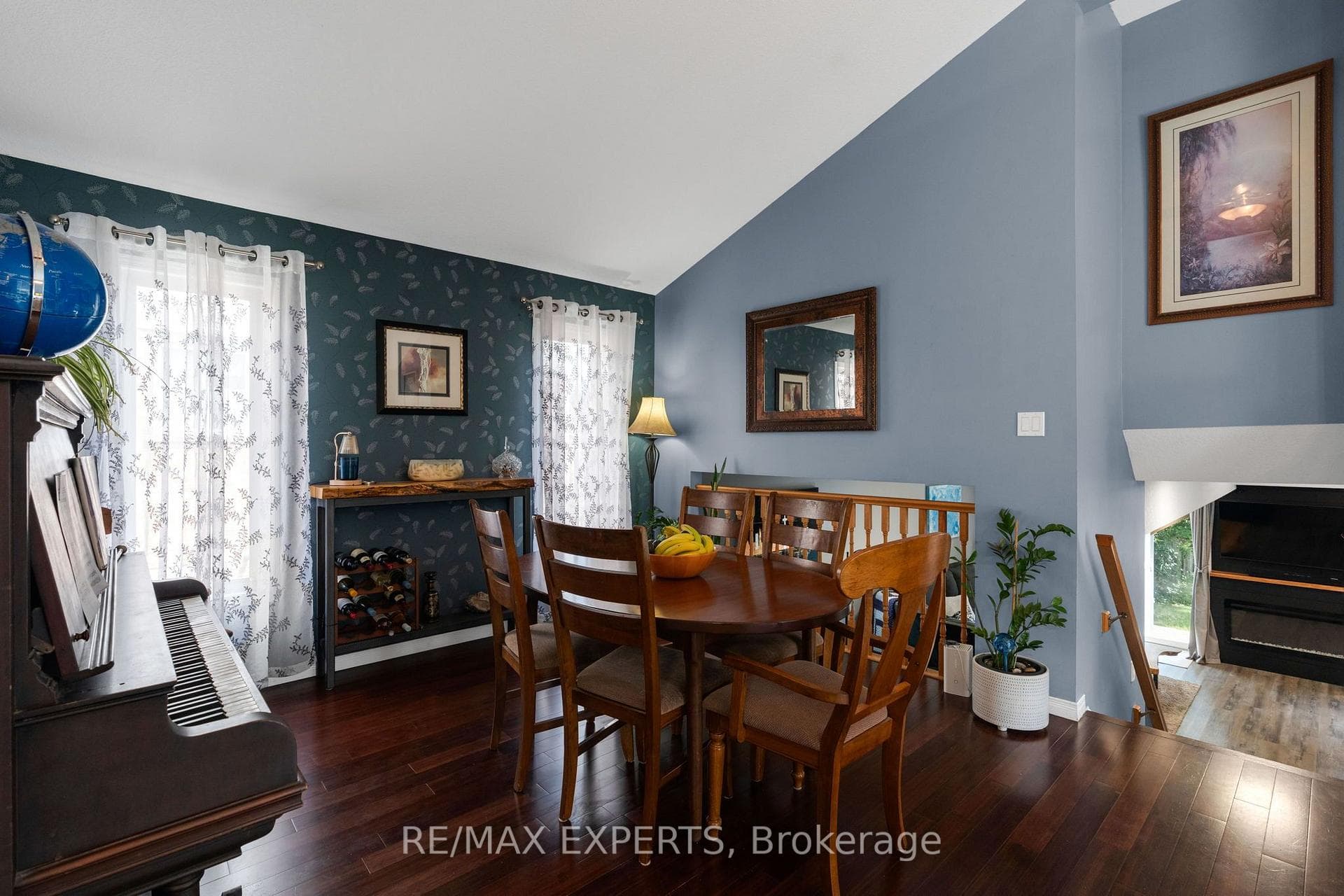 1 Cameron Court photo 11