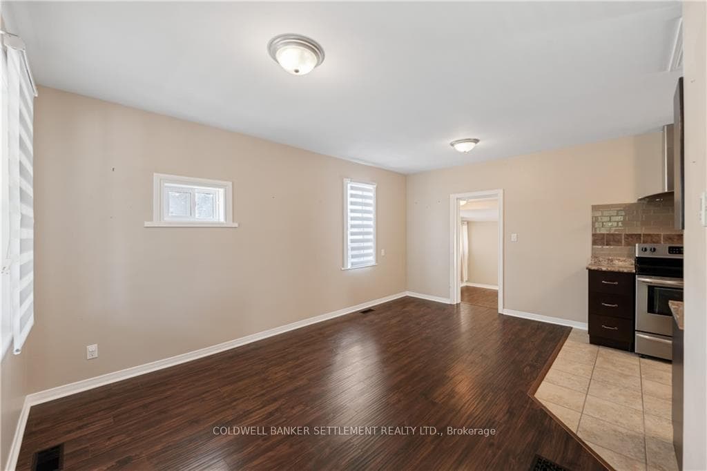 88 BECKWITH Street photo 6