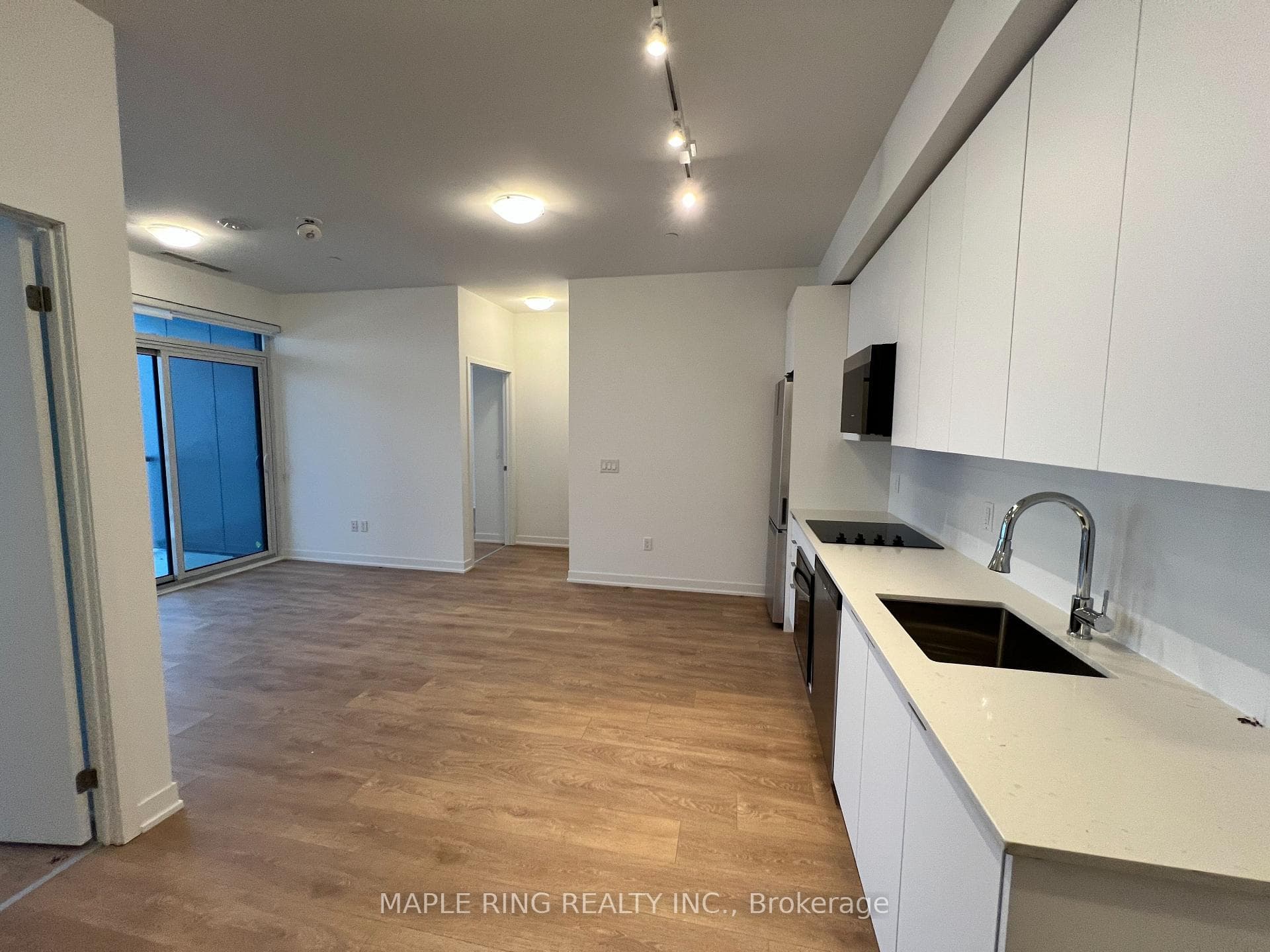 498 Caldari Road Unit 430 photo 10