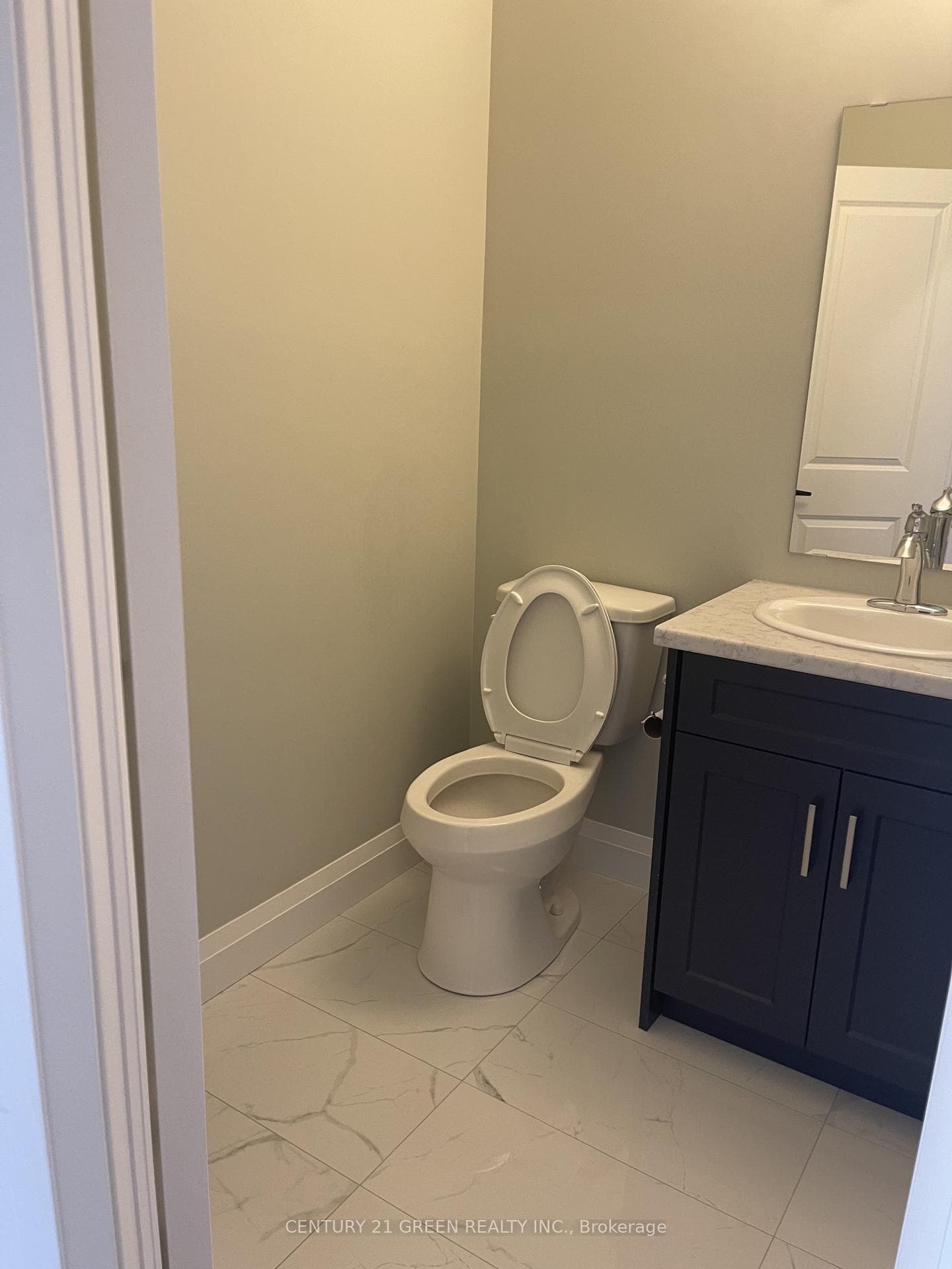 58 Cash Crescent photo 4
