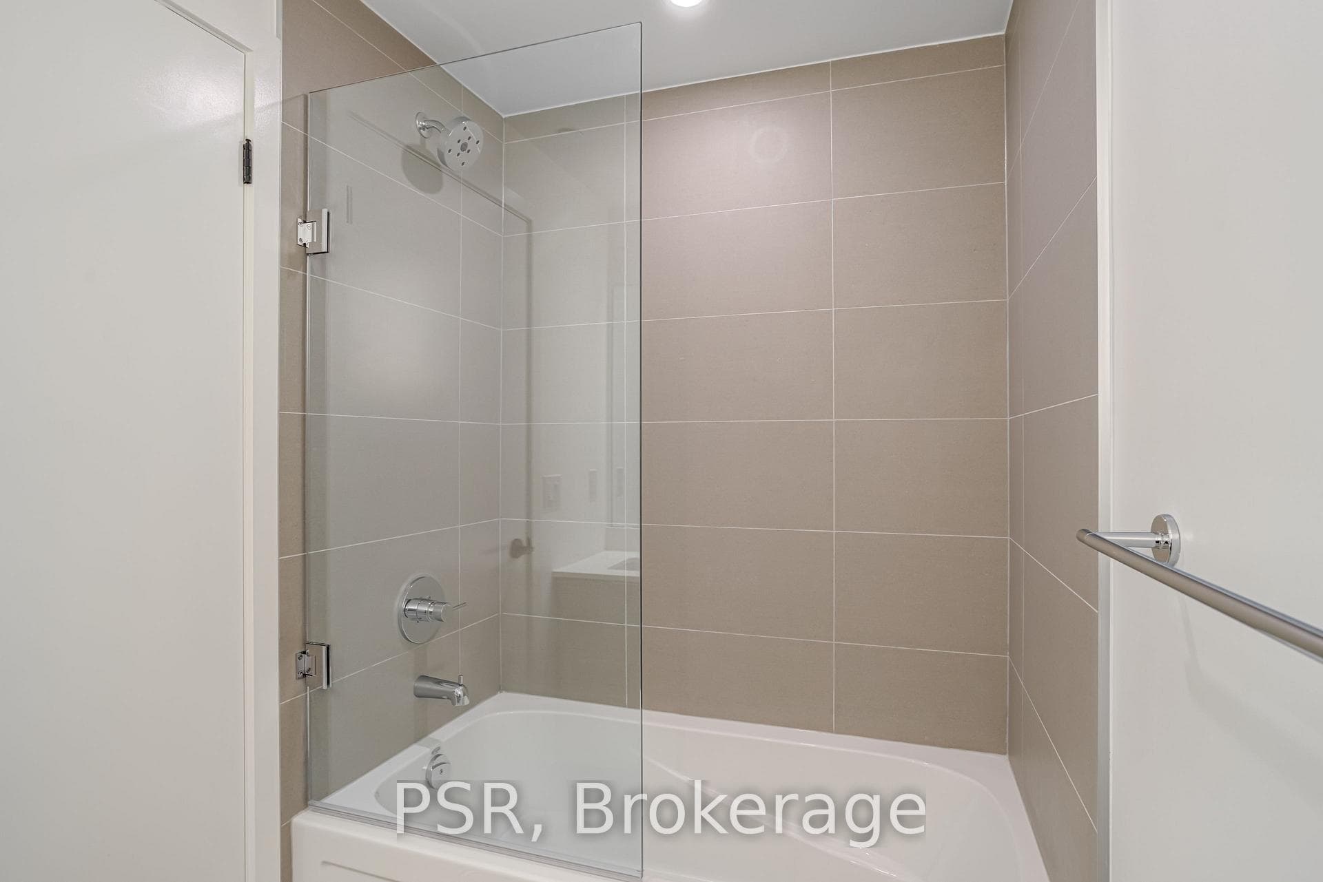 123 Portland Street Unit 408 photo 28