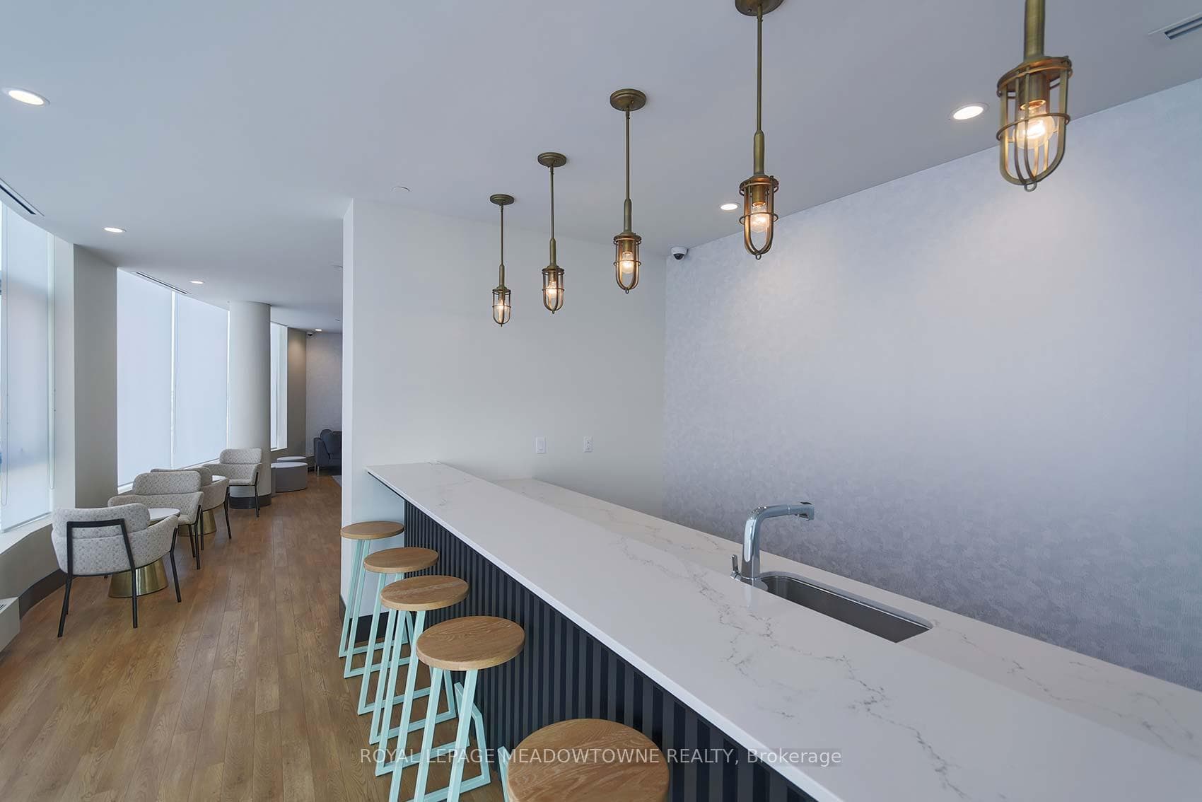 2520 Eglinton Avenue Unit 1205 photo 31