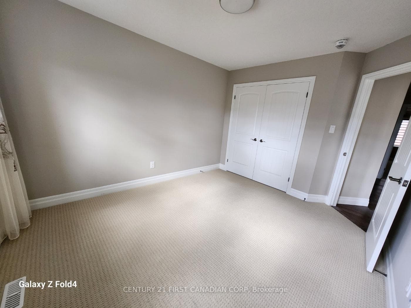 bedroom (2nd floor) two door closet