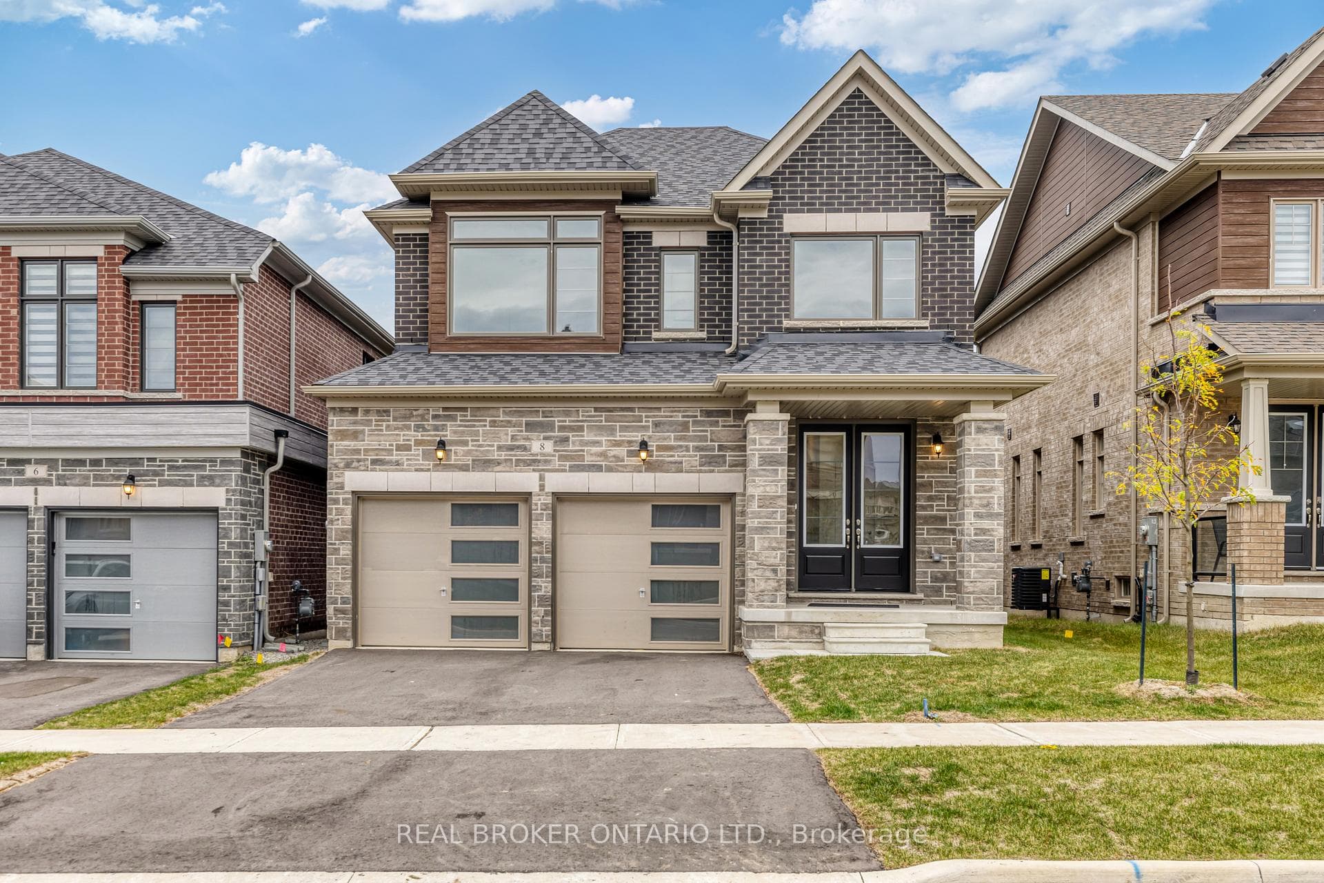 8 Daisy Street photo 28