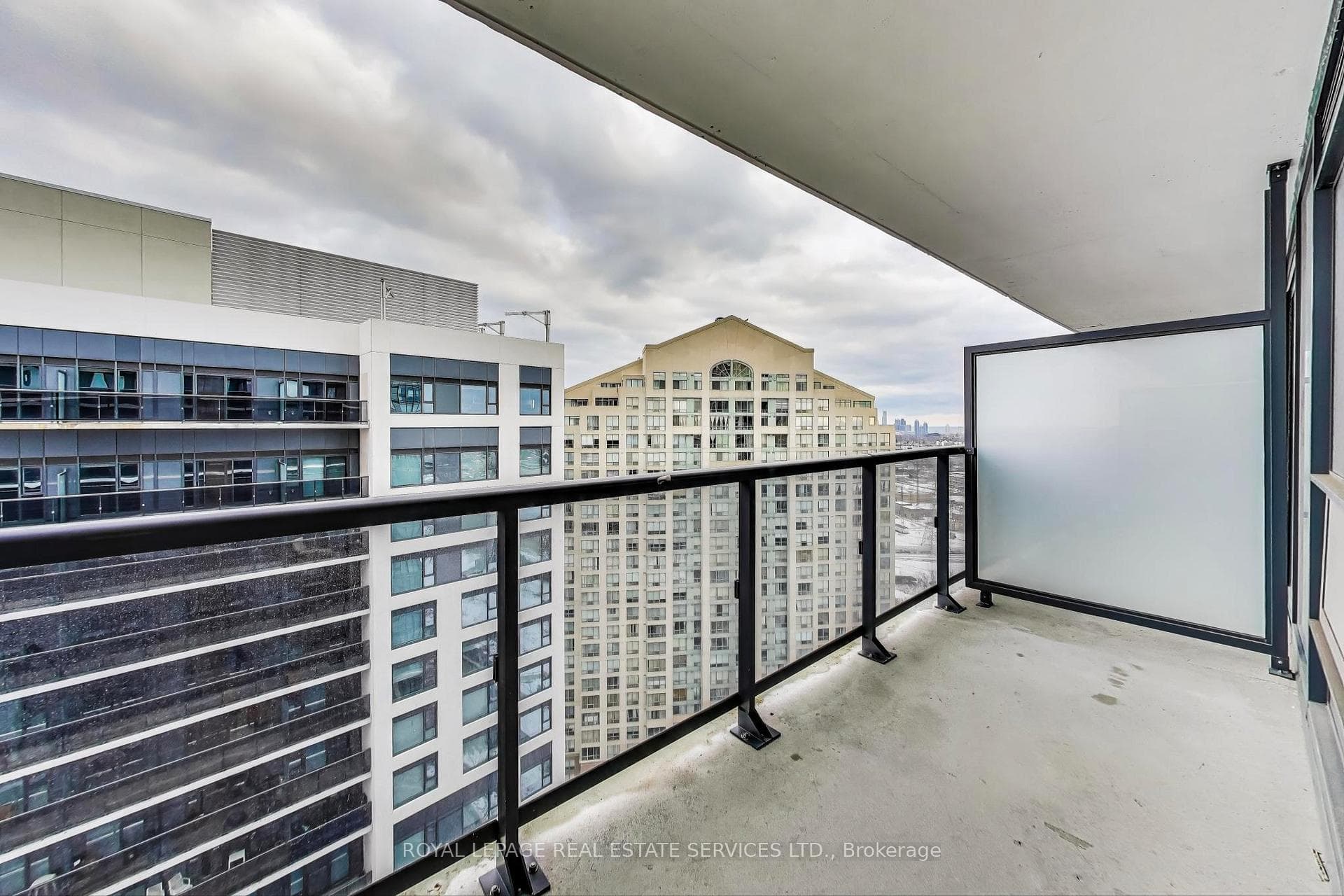 30 Samuel Wood Way N/A Unit 2006 photo 8