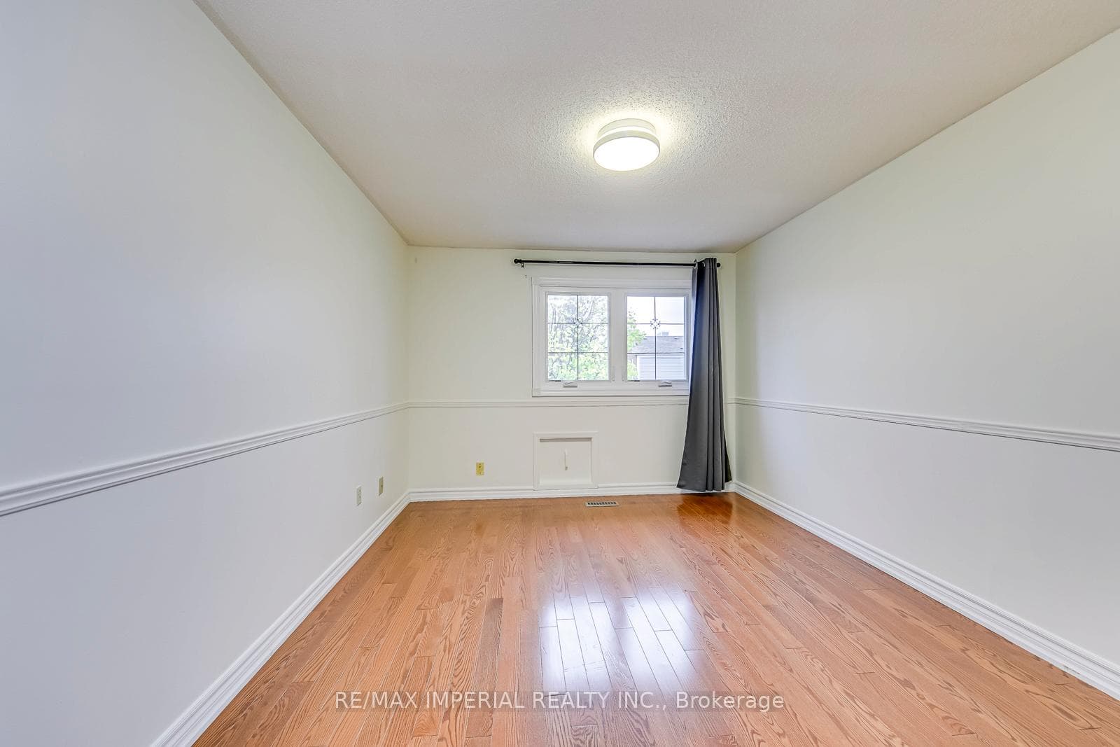 2226 Munns Avenue photo 22