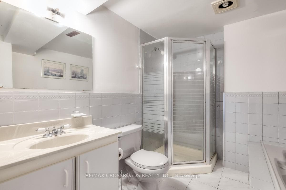 65 Durness Avenue photo 37