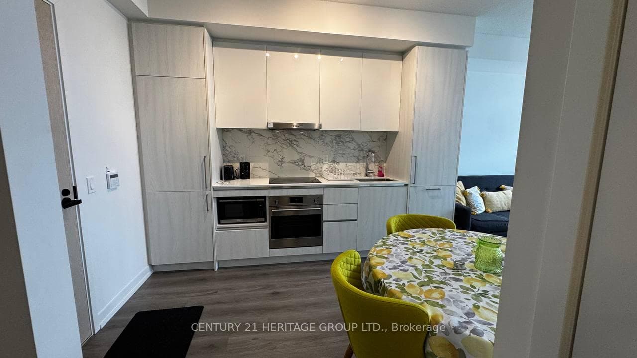 225 Commerce Street Unit 2911 photo 8