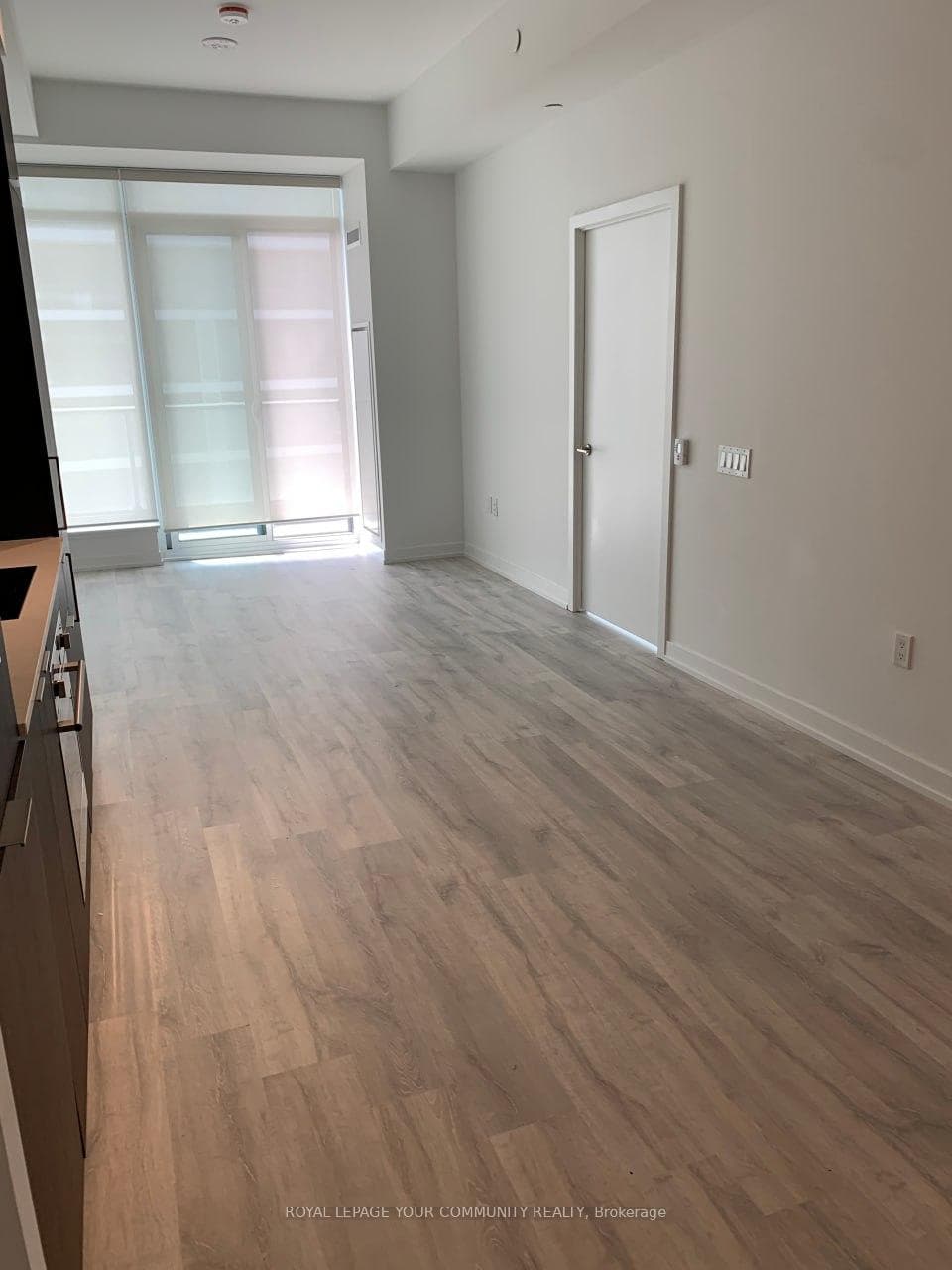 7 Golden Lion Heights Unit 3006 photo 3