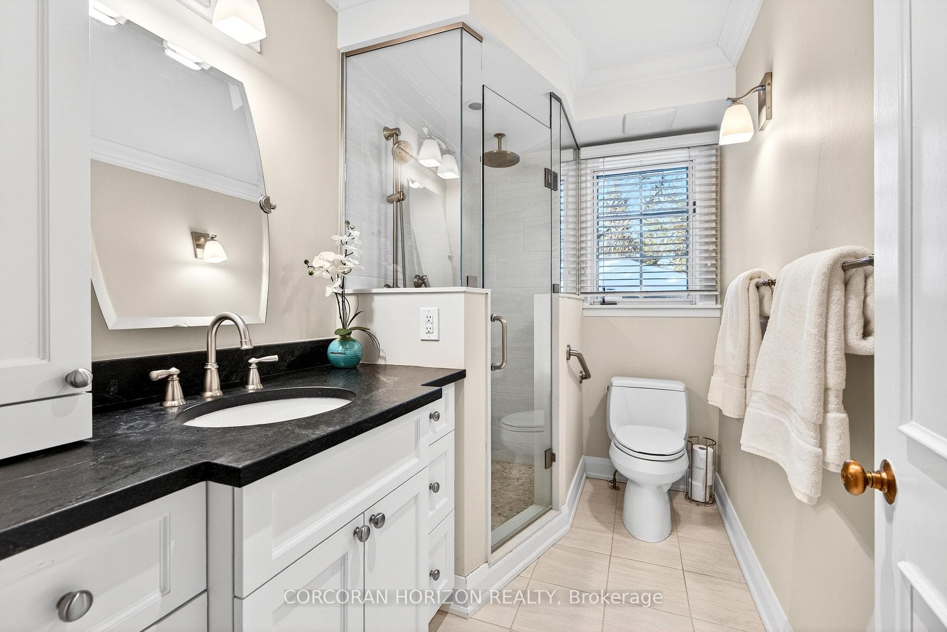 1735 Sunningdale Bend photo 22