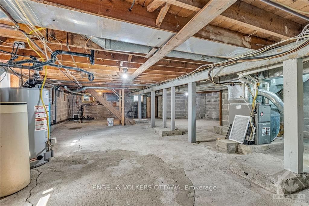 6036 PERTH Street photo 25