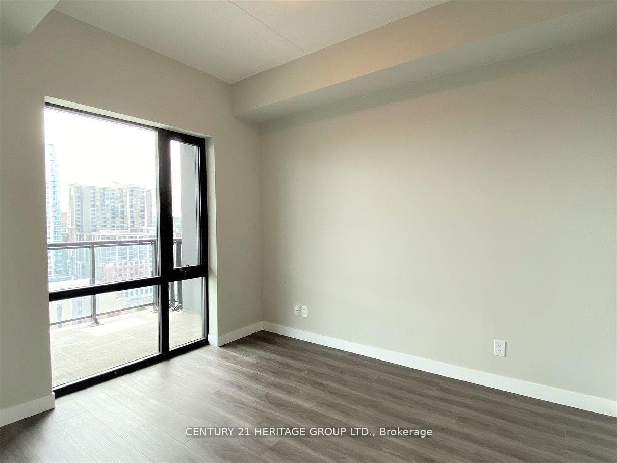 15 Queen Street Unit 1513 photo 11