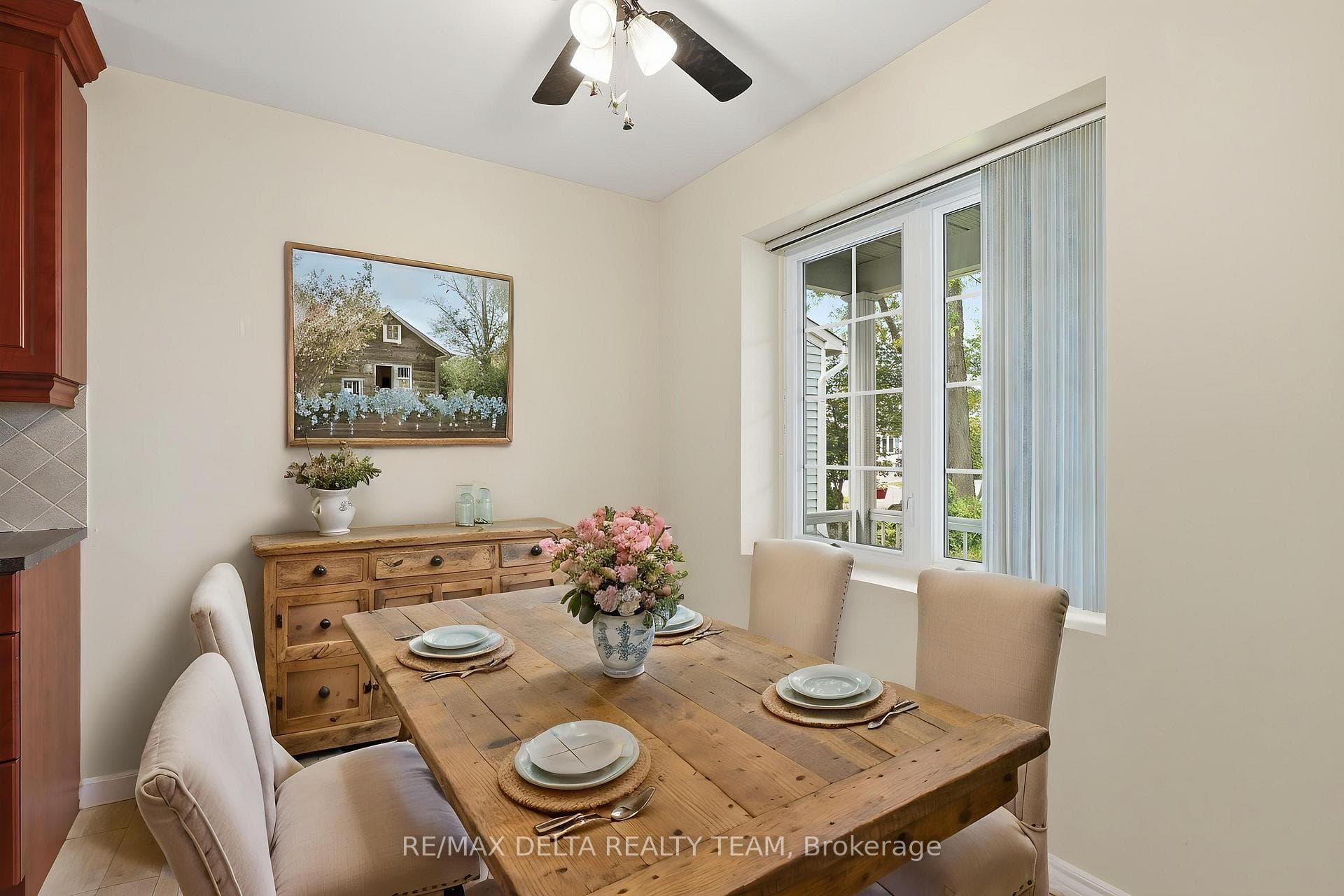 310 Mceachern Crescent photo 6