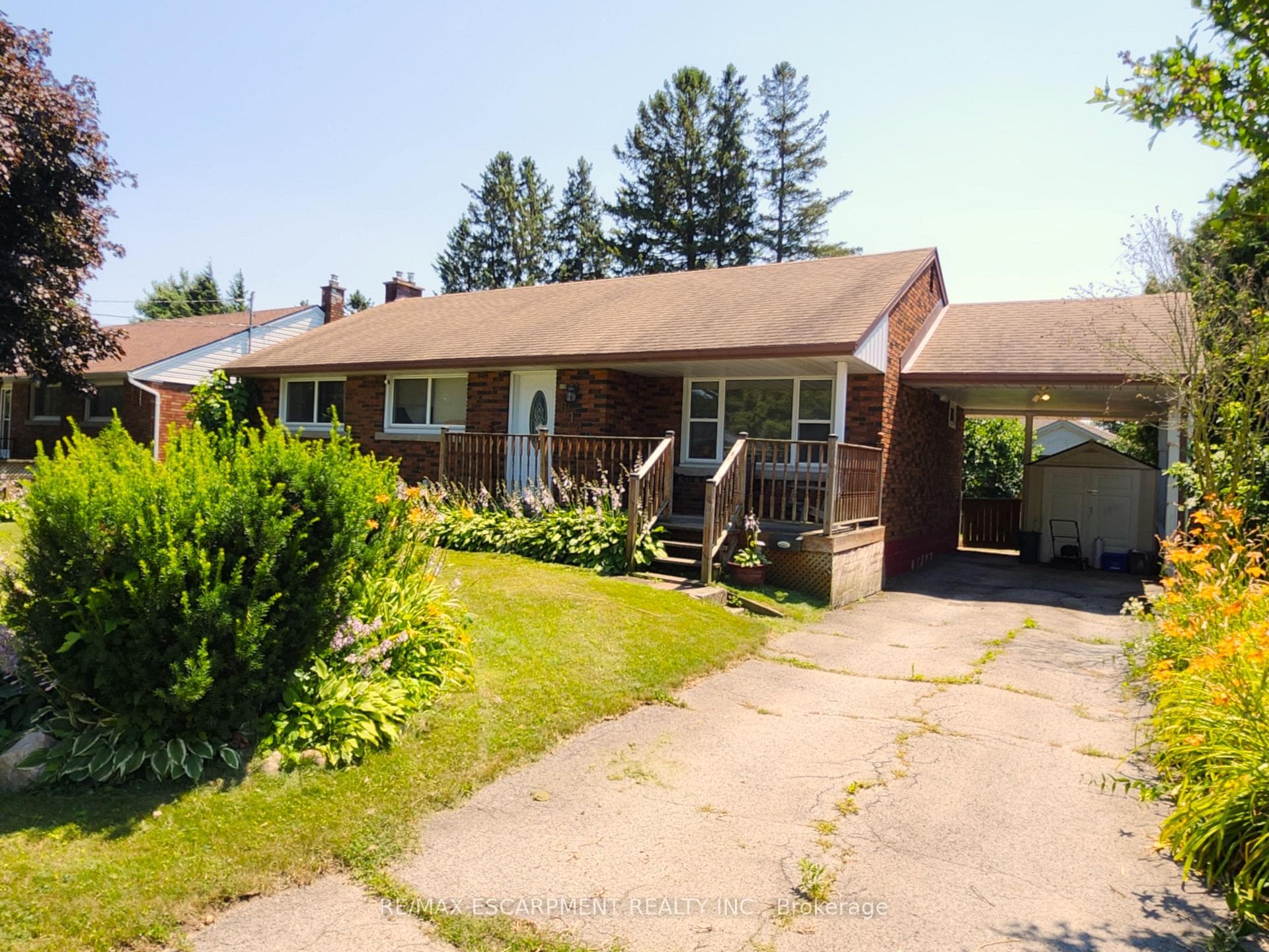6142 Scott Street photo 2