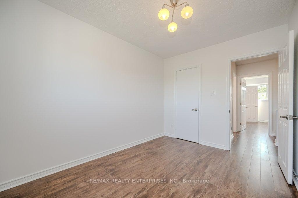 2341 Brookhurst Road photo 23