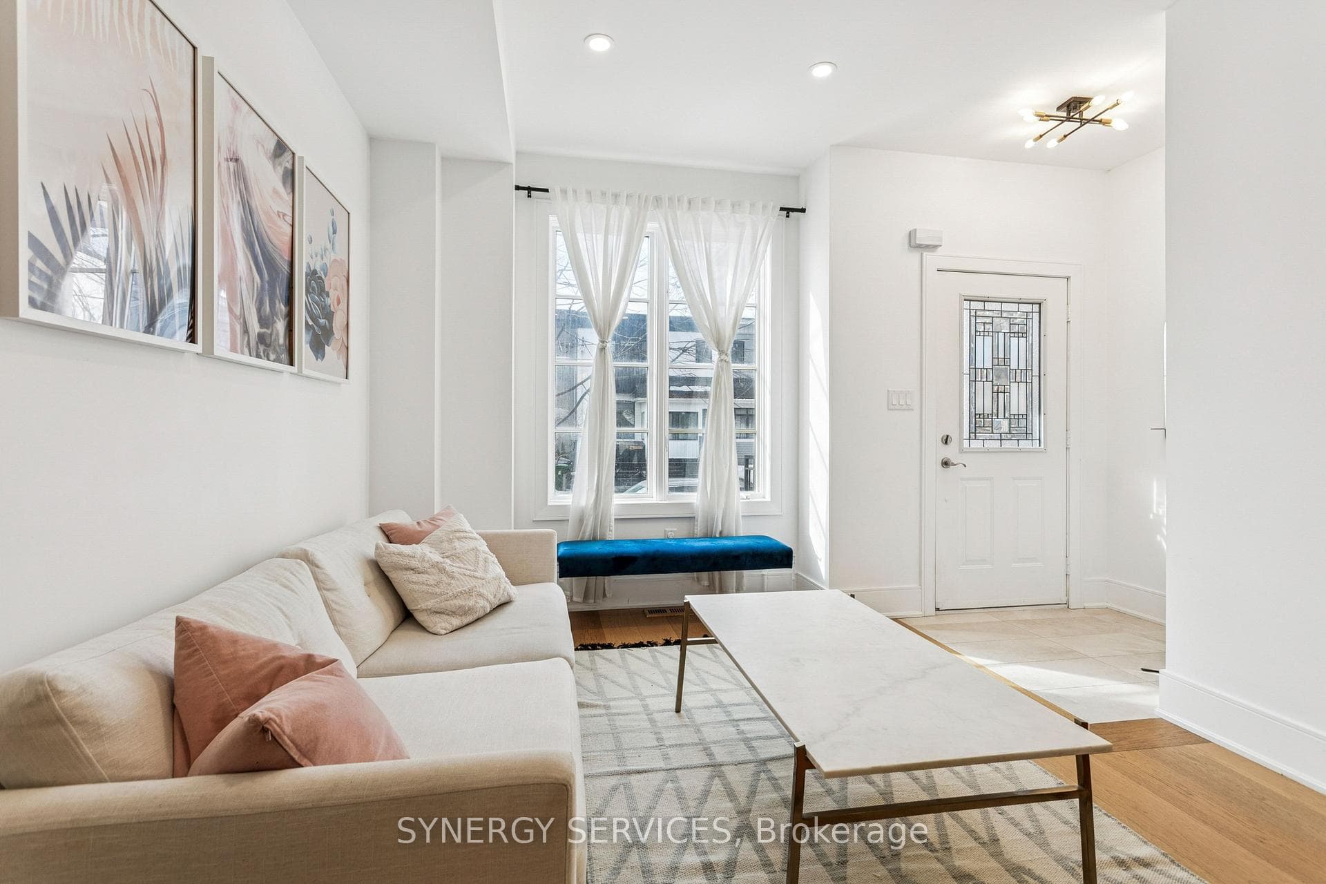 7 A Mcgee Street photo 4