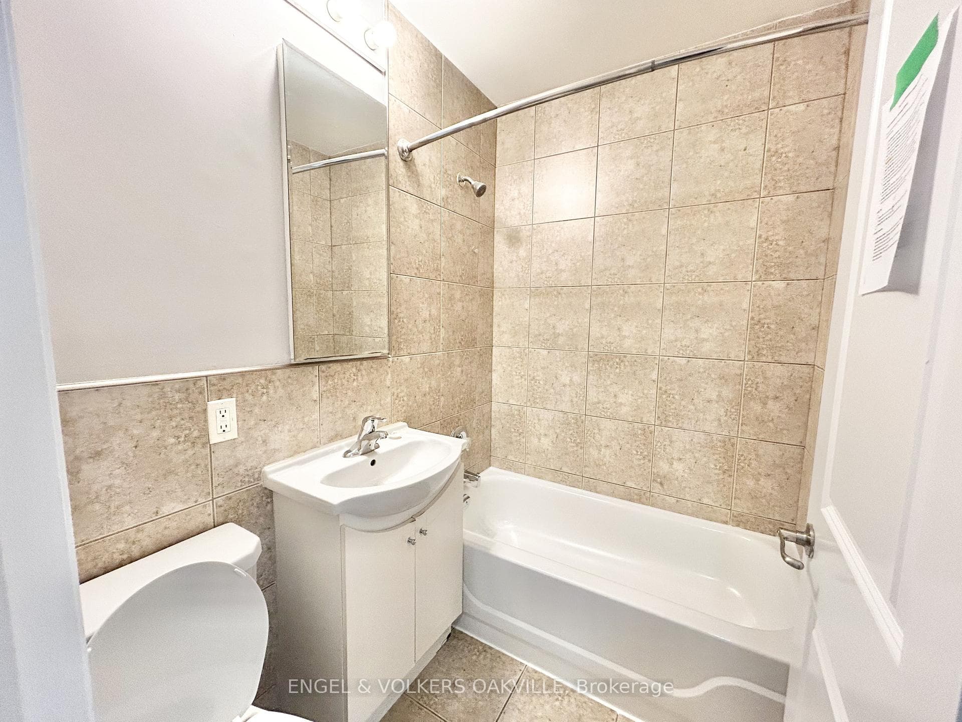 15 Thirty Third Street Unit 207 photo 6