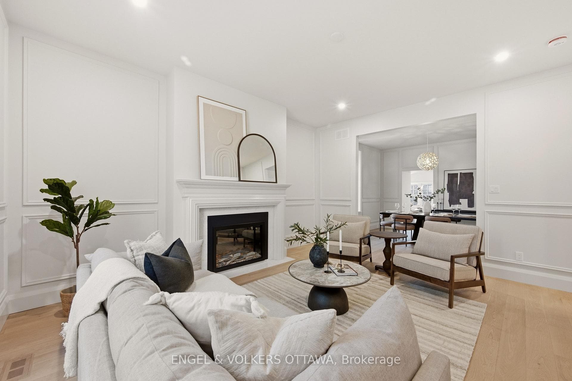 35 MacKay Street photo 5