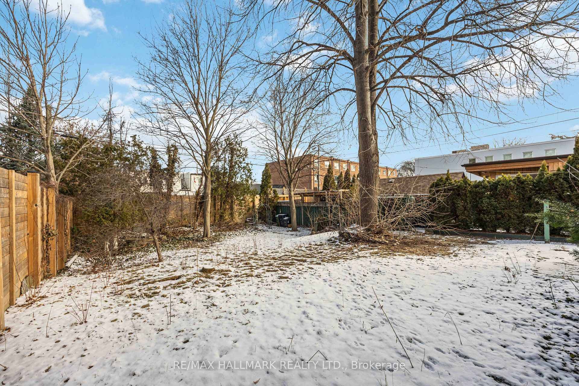 16 Bermuda Avenue photo 25