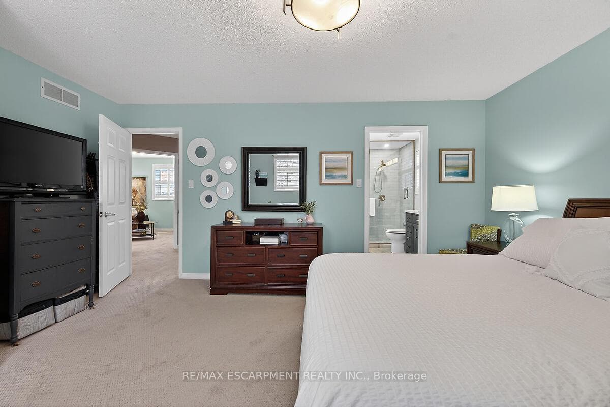 8316 Twenty Road photo 25