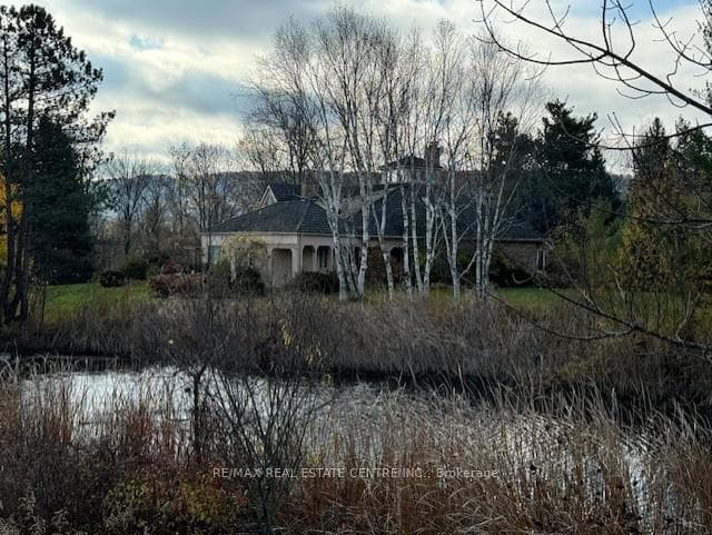 4159 Britannia Road photo 2