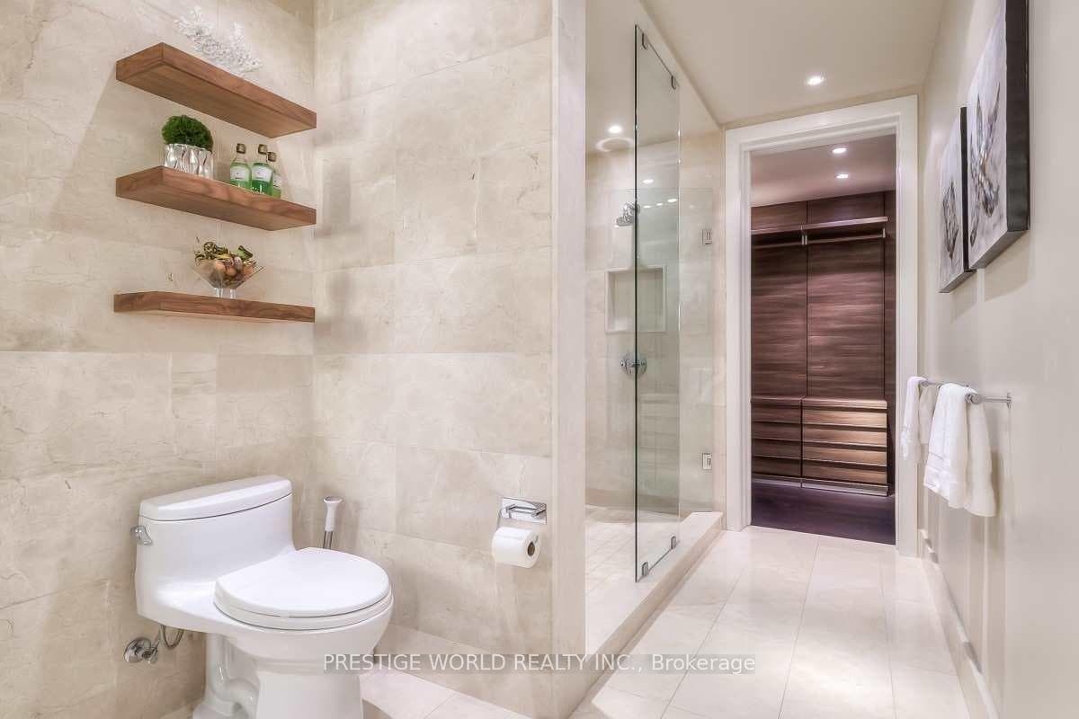 80 Yorkville Avenue Unit 302 photo 10