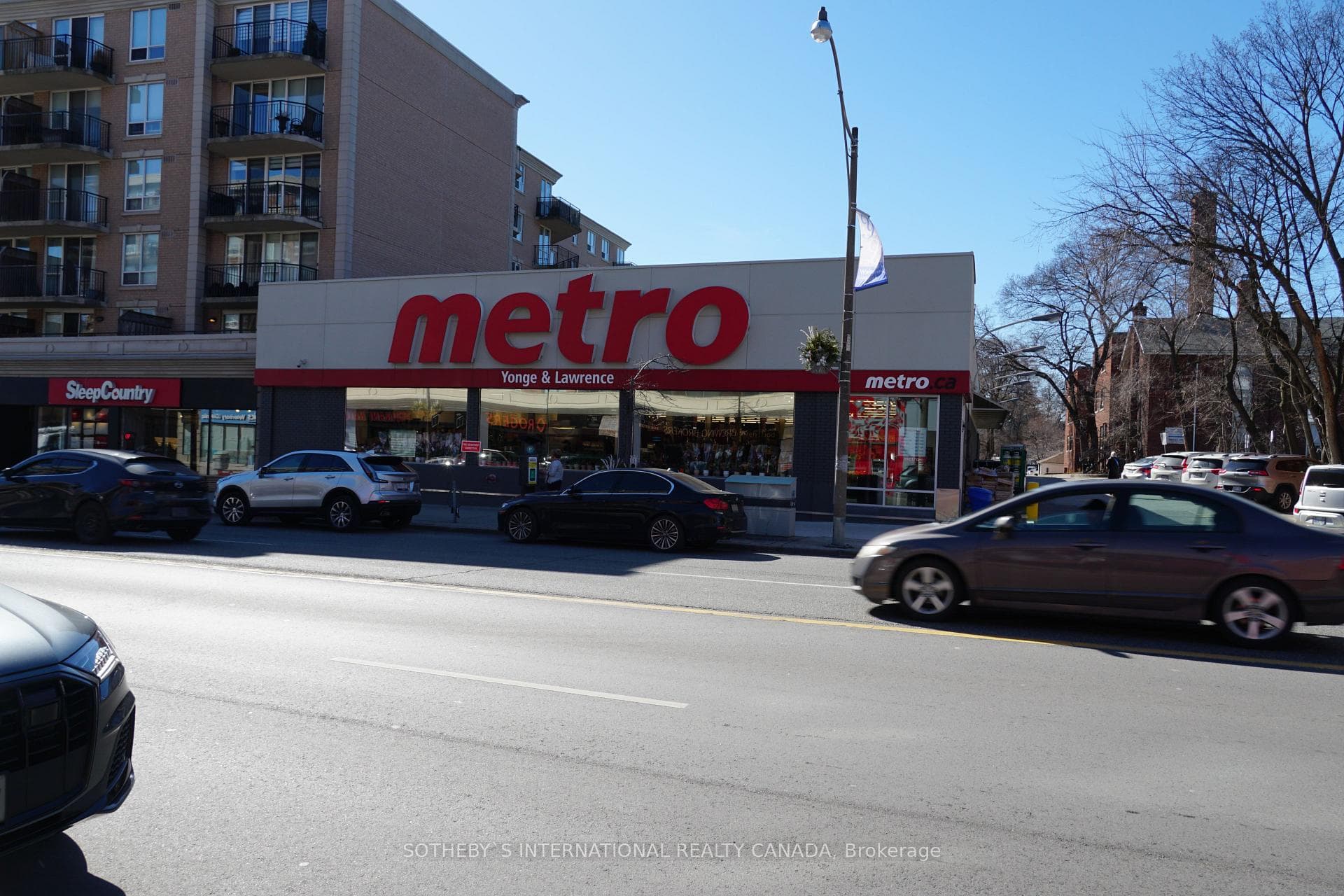 32 Woburn Avenue photo 27