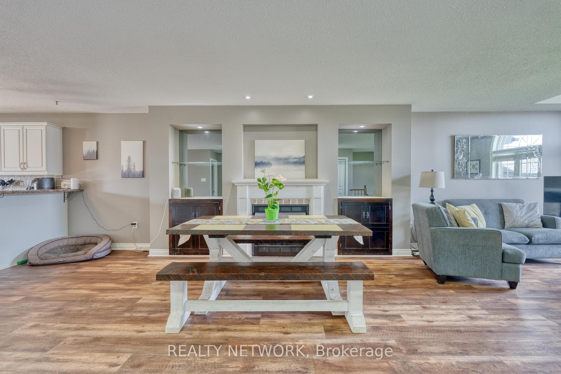 117 Oakdale Boulevard photo 10
