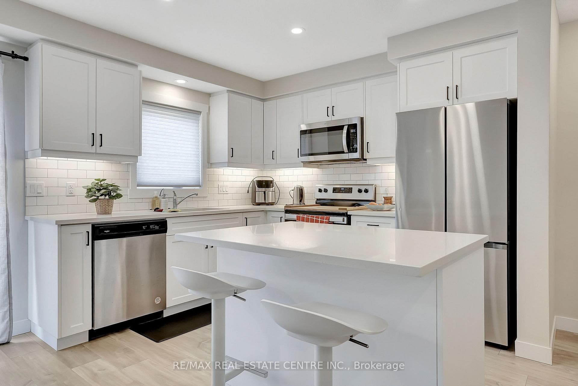 40 Wilkinson Avenue photo 11