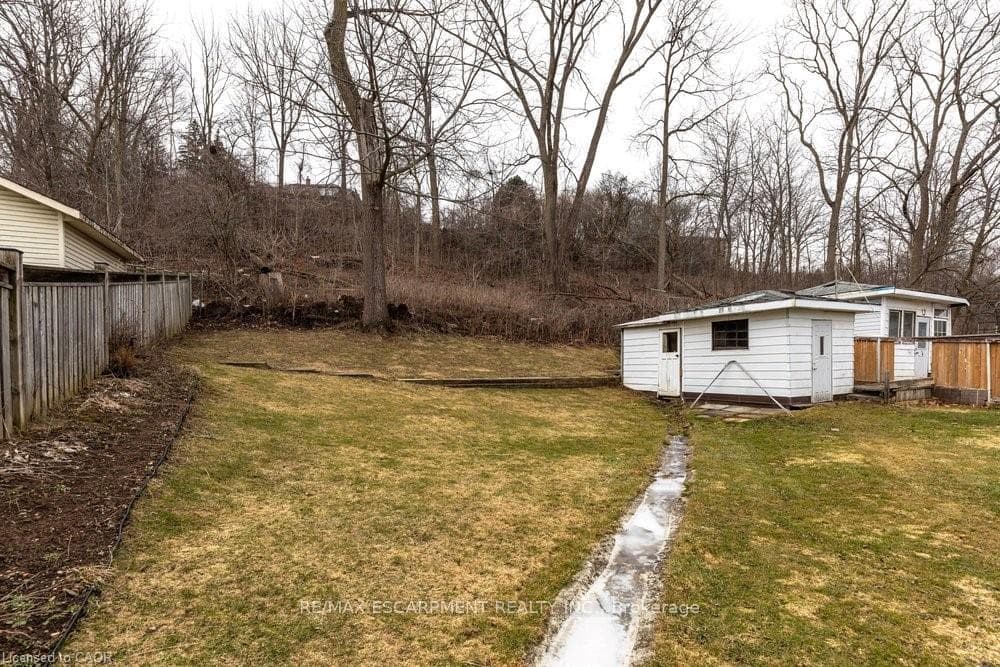 76 MARGARET Avenue photo 20