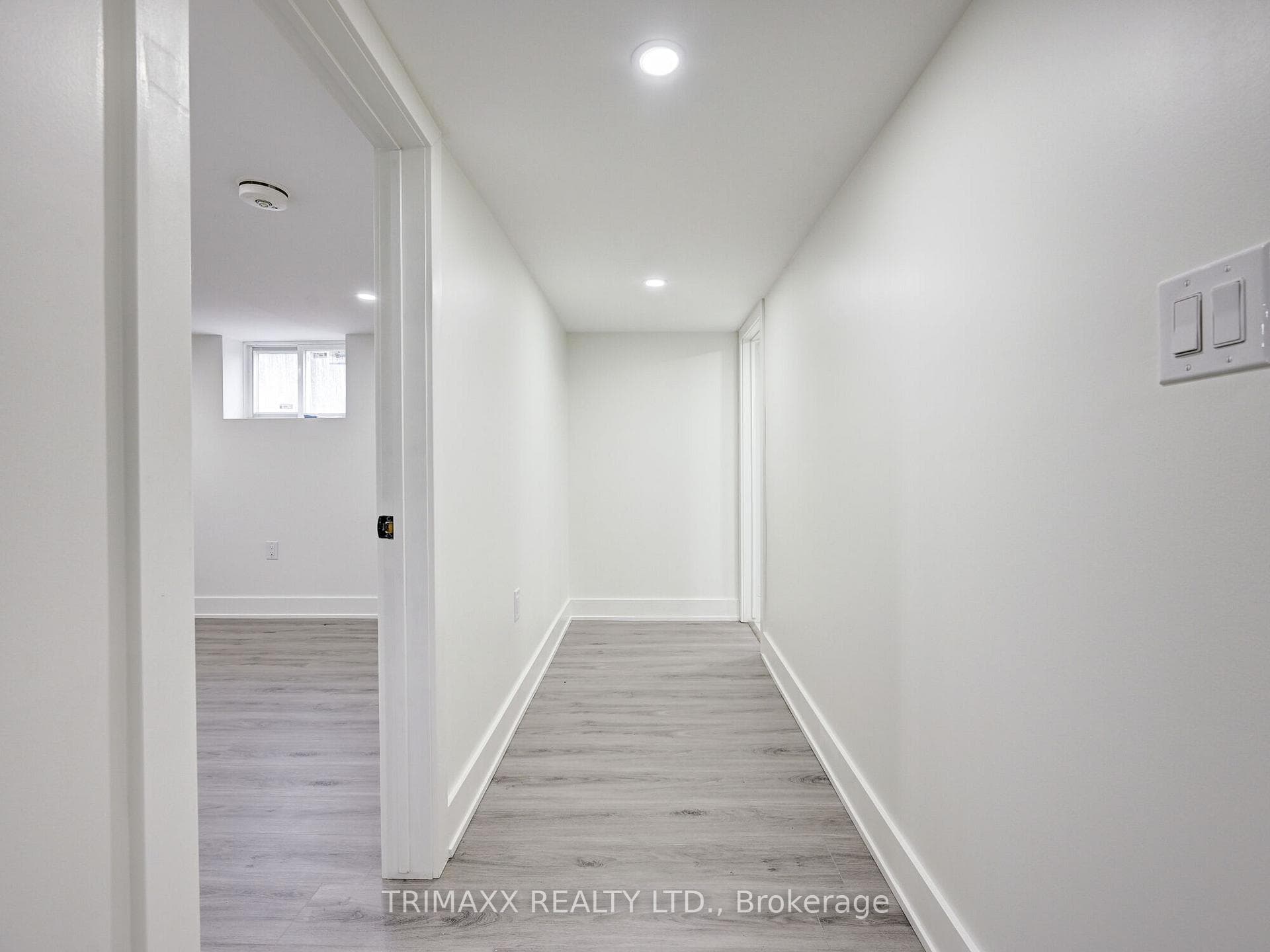 16 Lakeview Avenue photo 33