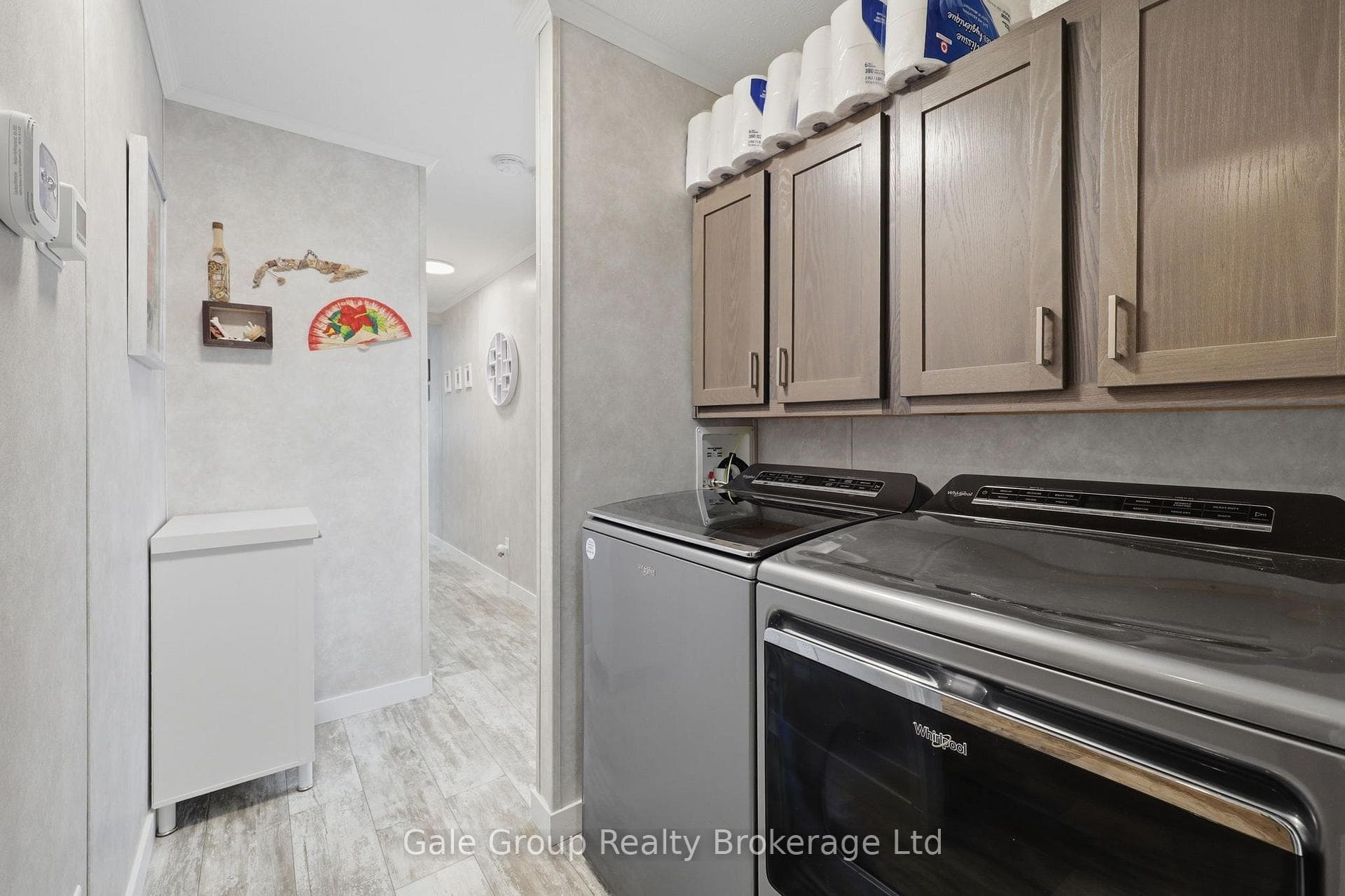 99 Fourth Conc Road Unit 606 photo 28