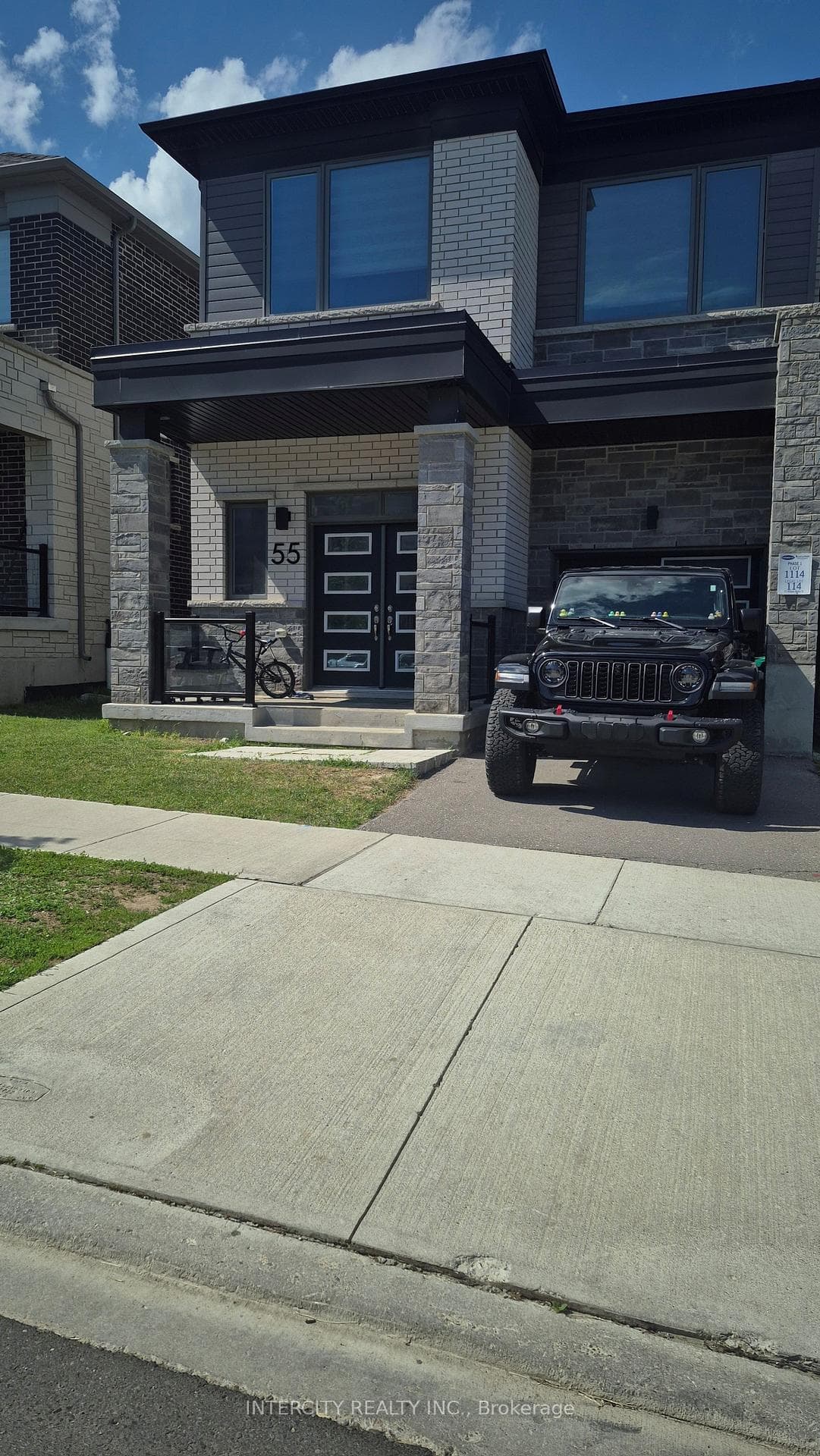 55 William Nador Street photo 1