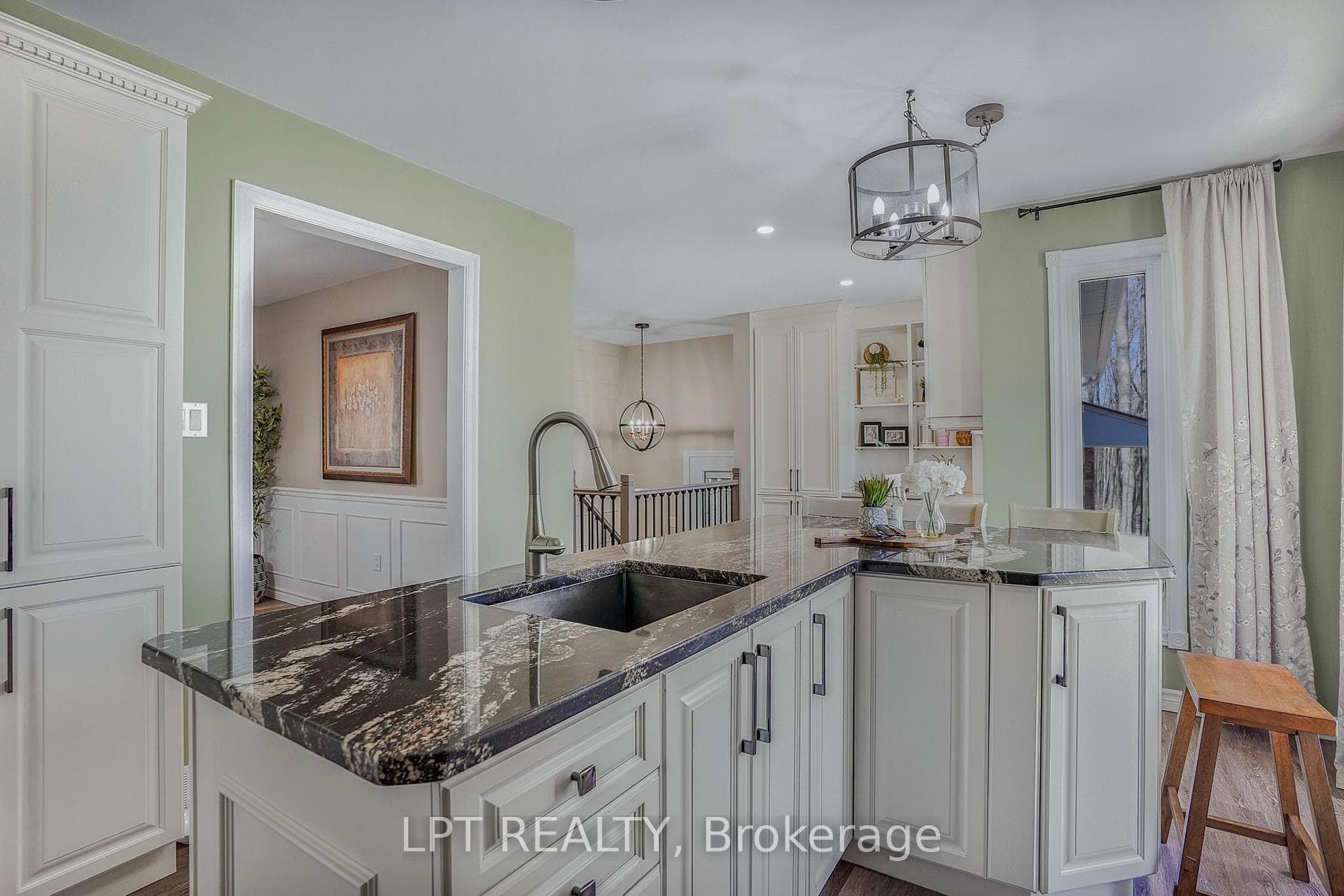 8180 Gibbs Road photo 15