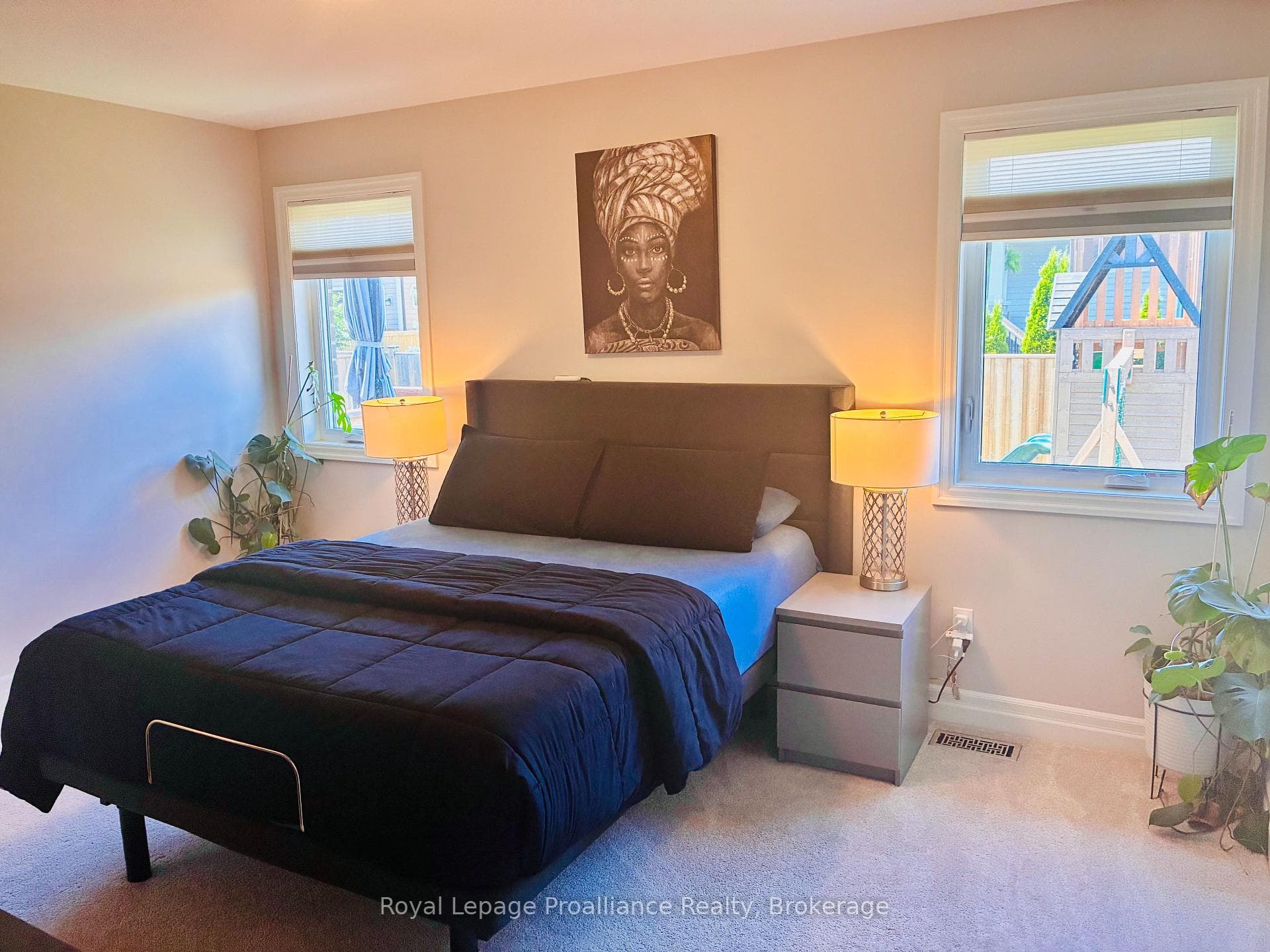 48 Mercedes Drive photo 15