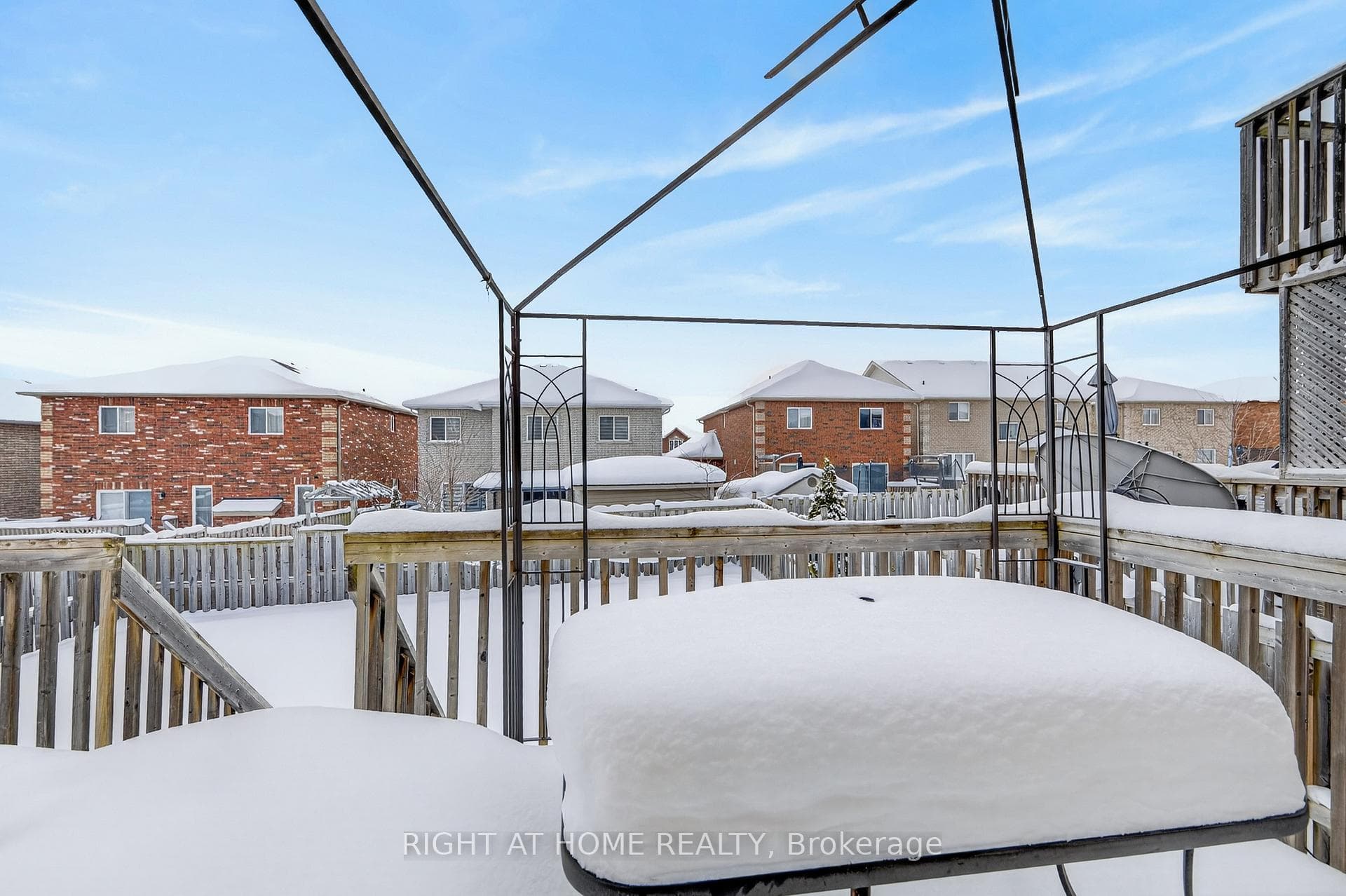 2084 Osbond Road photo 26