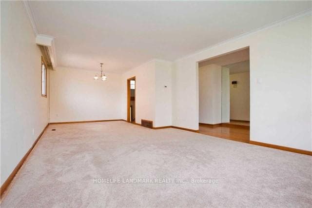 155 Pleasant View Drive photo 2